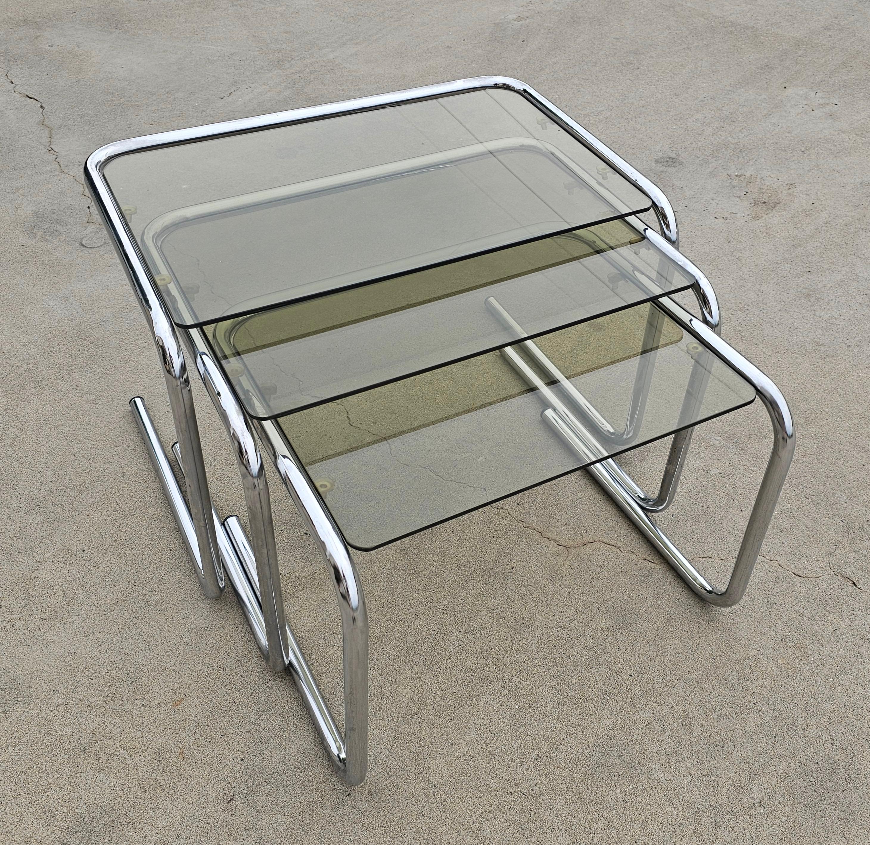 Milo Baughman style Chrome and Smoked Glass Nesting Tables, Italy 1970s For Sale 3