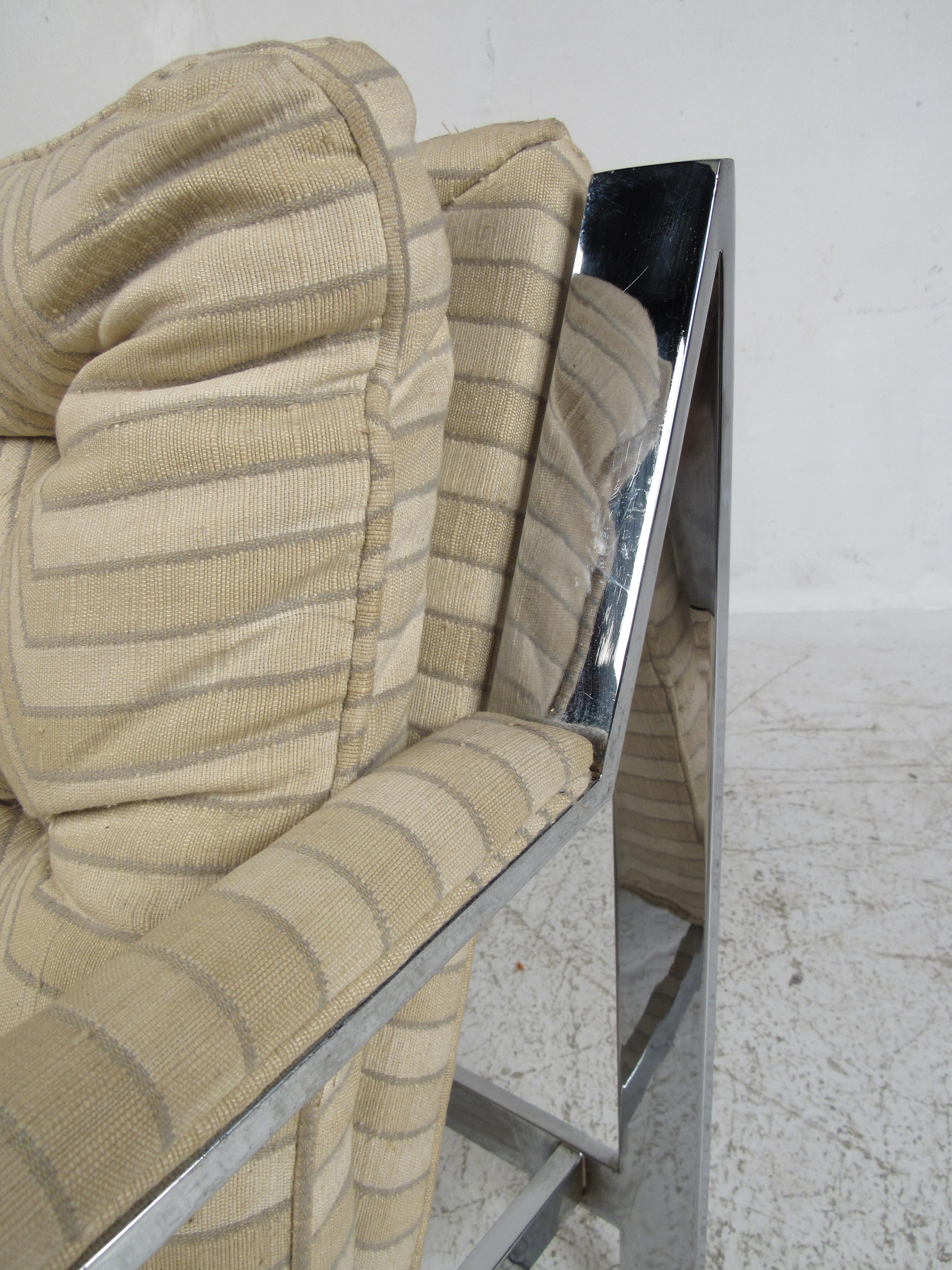 Mid-20th Century Milo Baughman Style CY Mann Chrome Frame Lounge Chairs For Sale