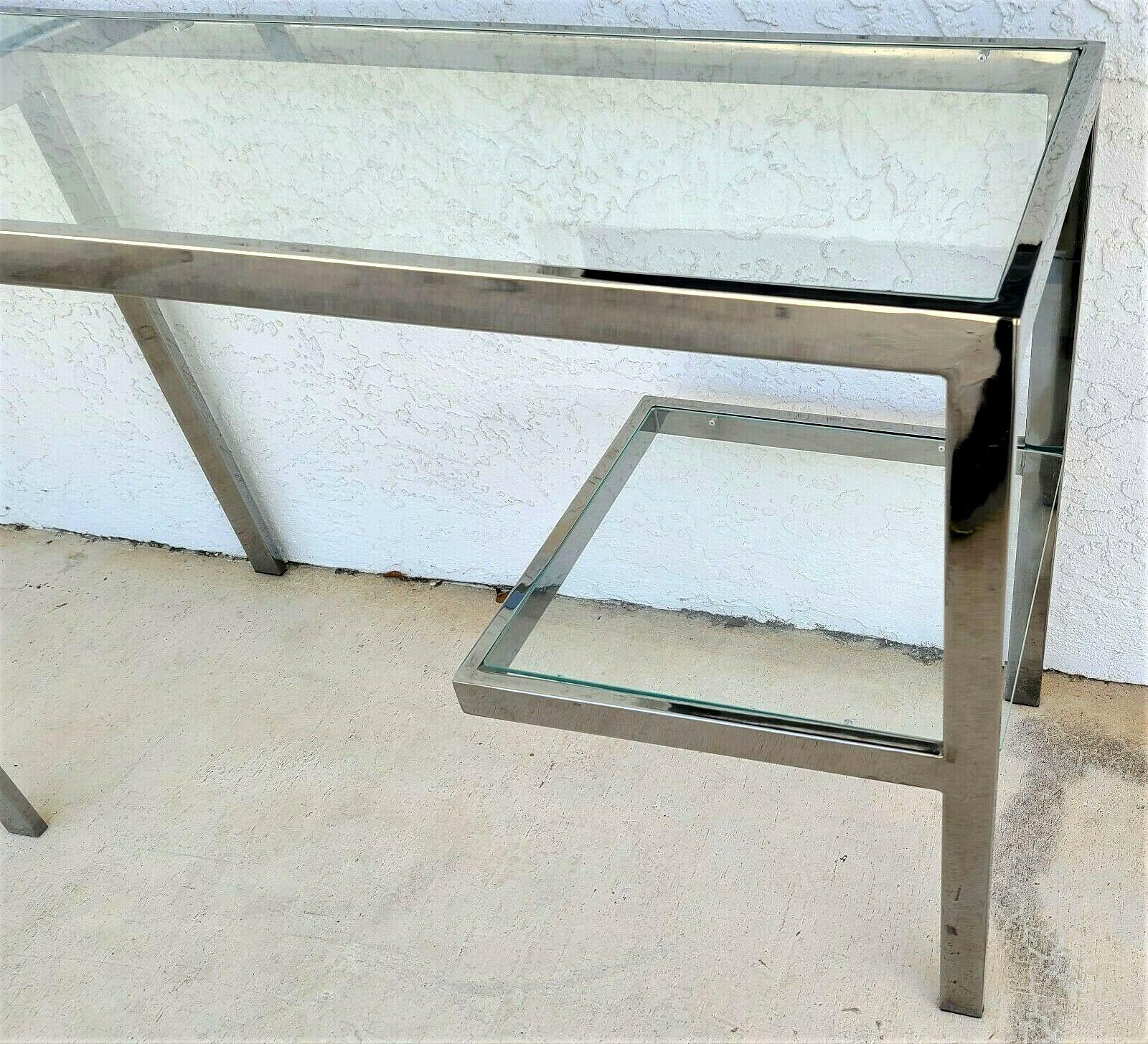 Late 20th Century Milo Baughman Style Expandable Chrome Glass Console Sofa Table For Sale