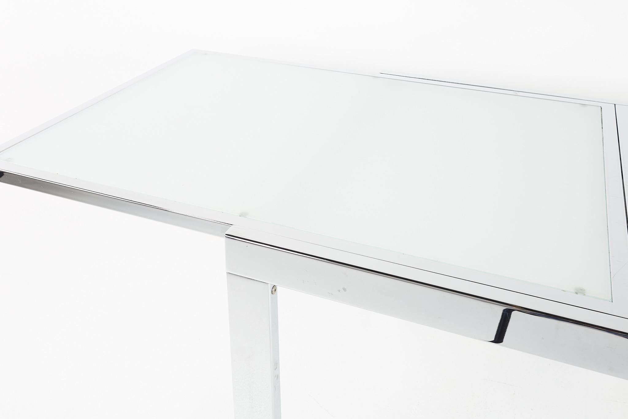 Milo Baughman Style for DIA Mid Century Glass and Chrome Extendable Dining Table In Good Condition In Countryside, IL