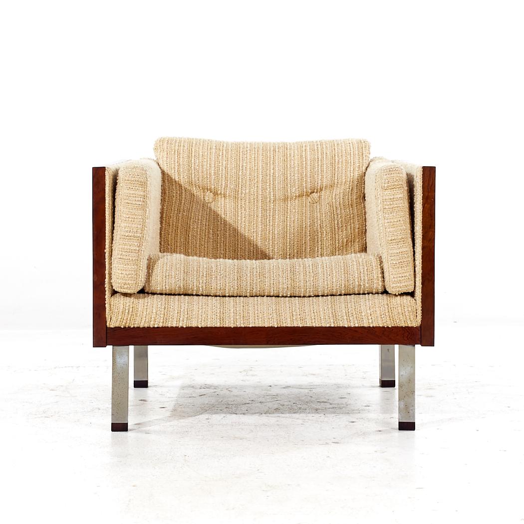 Milo Baughman Style Jydsk Mobelfabrik Mid Century Danish Rosewood Case Chair

This lounge chair measures: 32 wide x 30.5 deep x 27 high, with a seat height of 16 and arm height/chair clearance 25 inches

All pieces of furniture can be had in what we