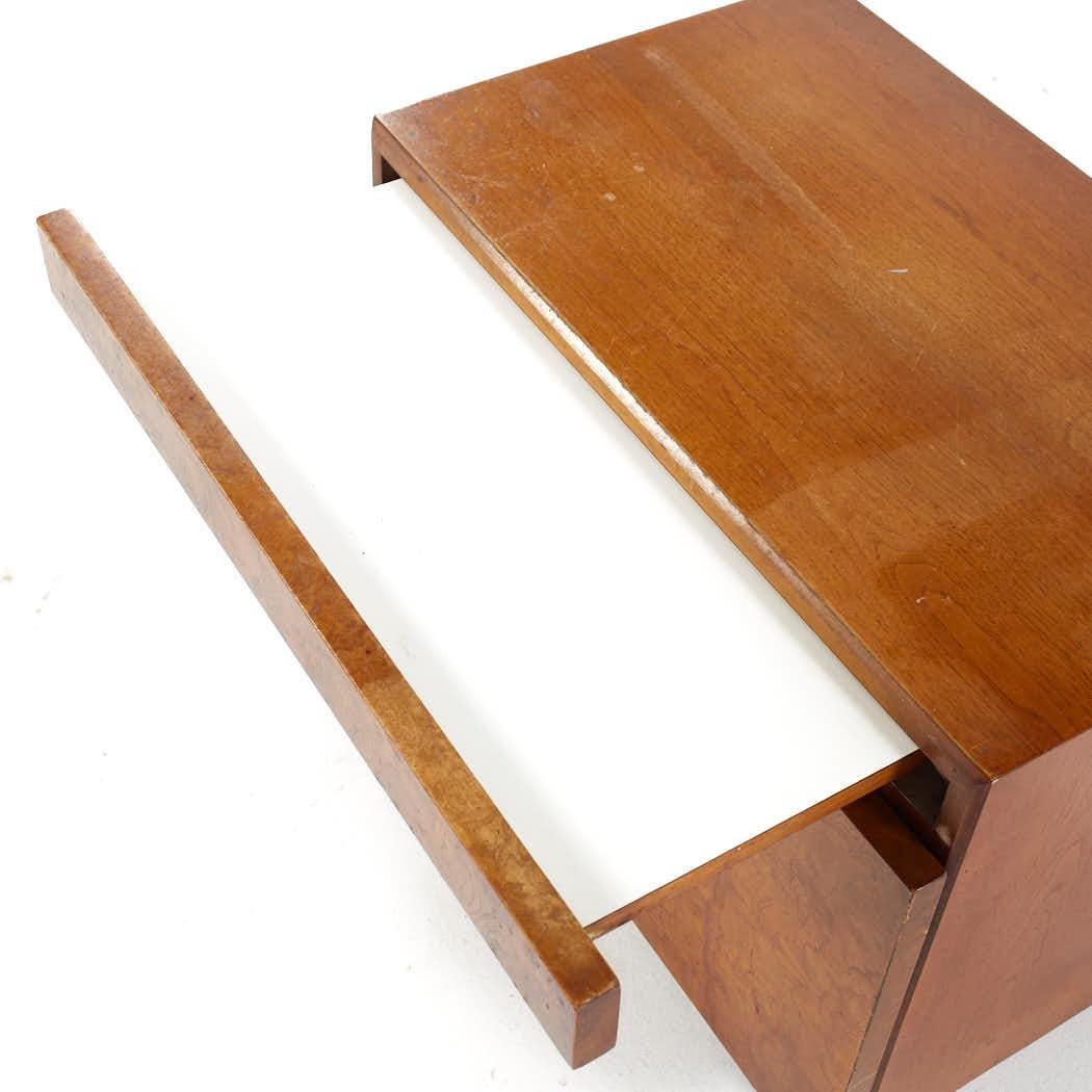 Milo Baughman Lane's Mid Century Table de nuit en bois d'ébène en vente 1