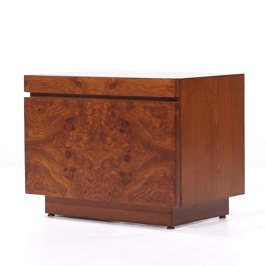 Late 20th Century Milo Baughman Style Lane Mid Century Burlwood Nightstands - Pair For Sale