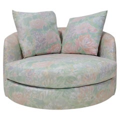 Milo Baughman Style Large Swivel Tub Chair, Vintage Comfort, 1970s