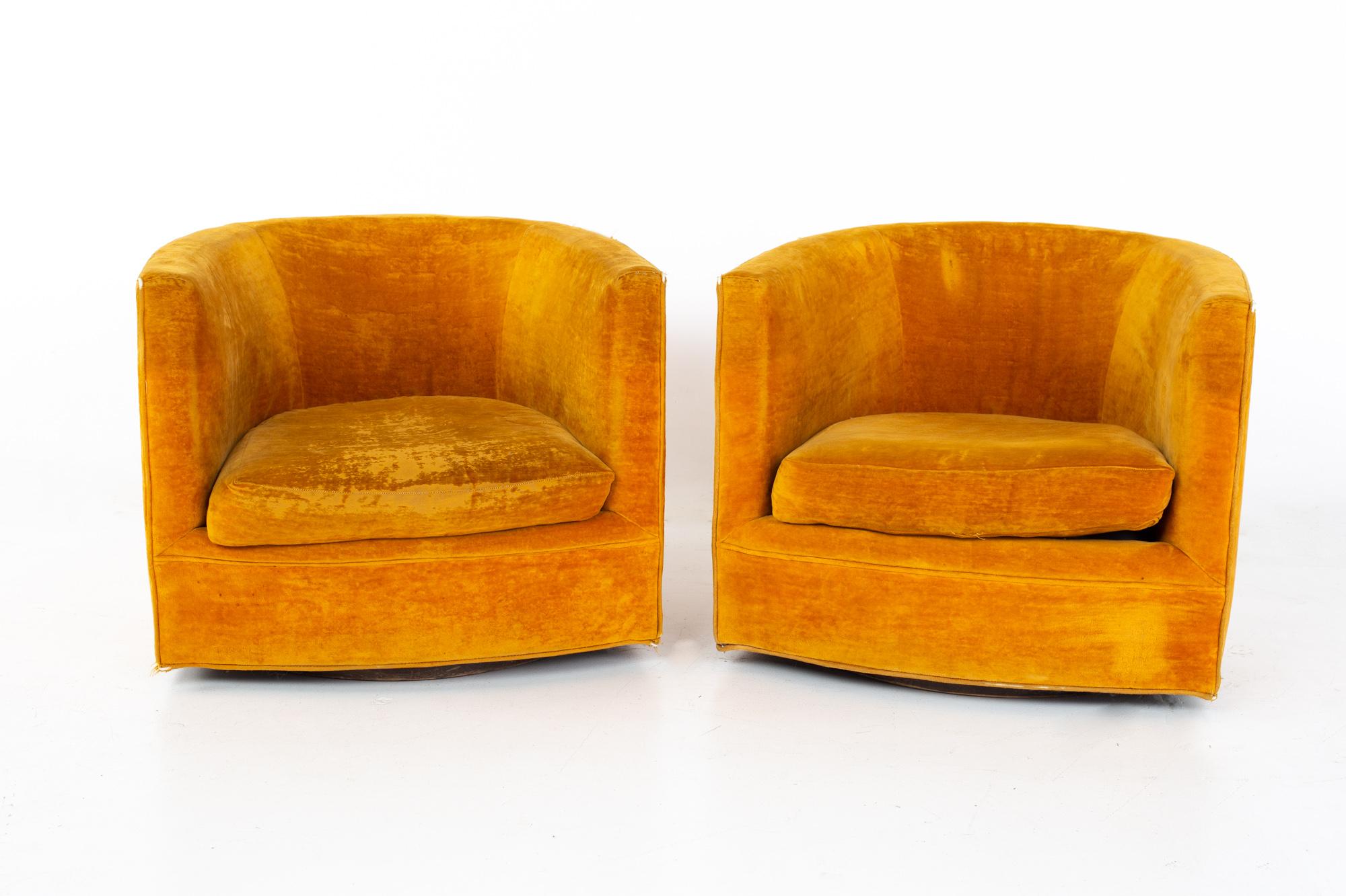 Mid-Century Modern Milo Baughman Style Mid Century Barrel Swivel Lounge Chairs, a Pair