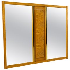 Specchio in ottone e legno di rovere del metà del secolo scorso in stile Milo Baughman