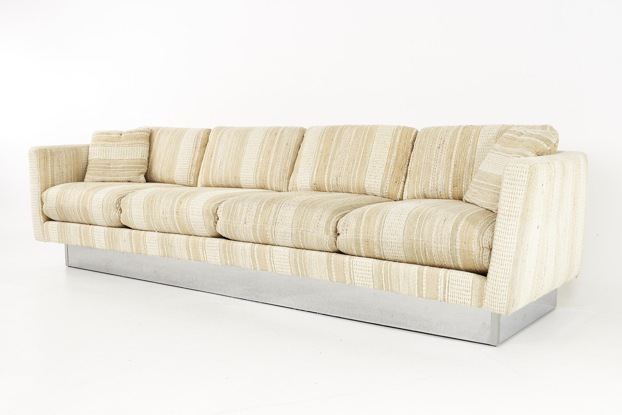 Mid-Century Modern Milo Baughman Style Mid Century Chrome Base 4 Seat Sofa For Sale