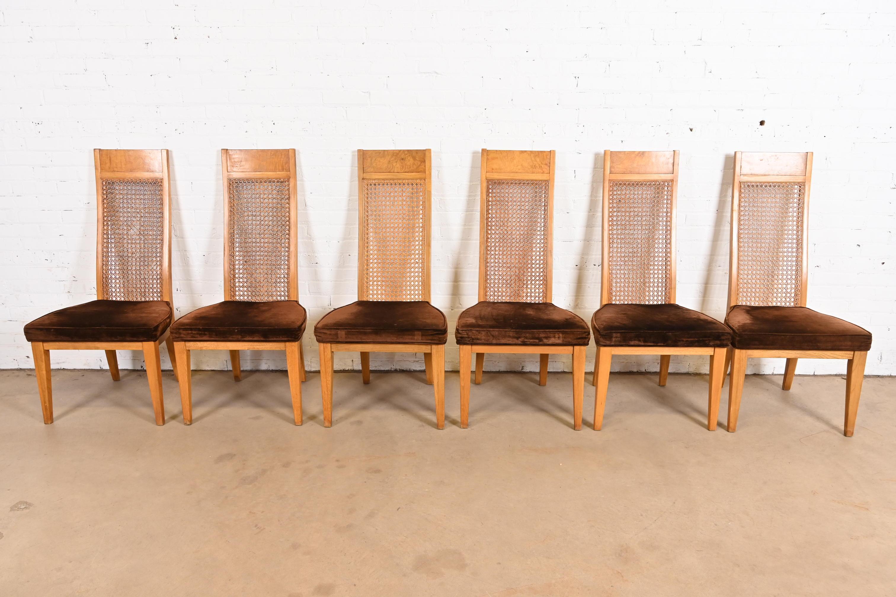Mid-Century Modern Chaises de salle à manger en bois de ronce et cannage à haut dossier, style Milo Baughman, Modernité du milieu du siècle dernier en vente