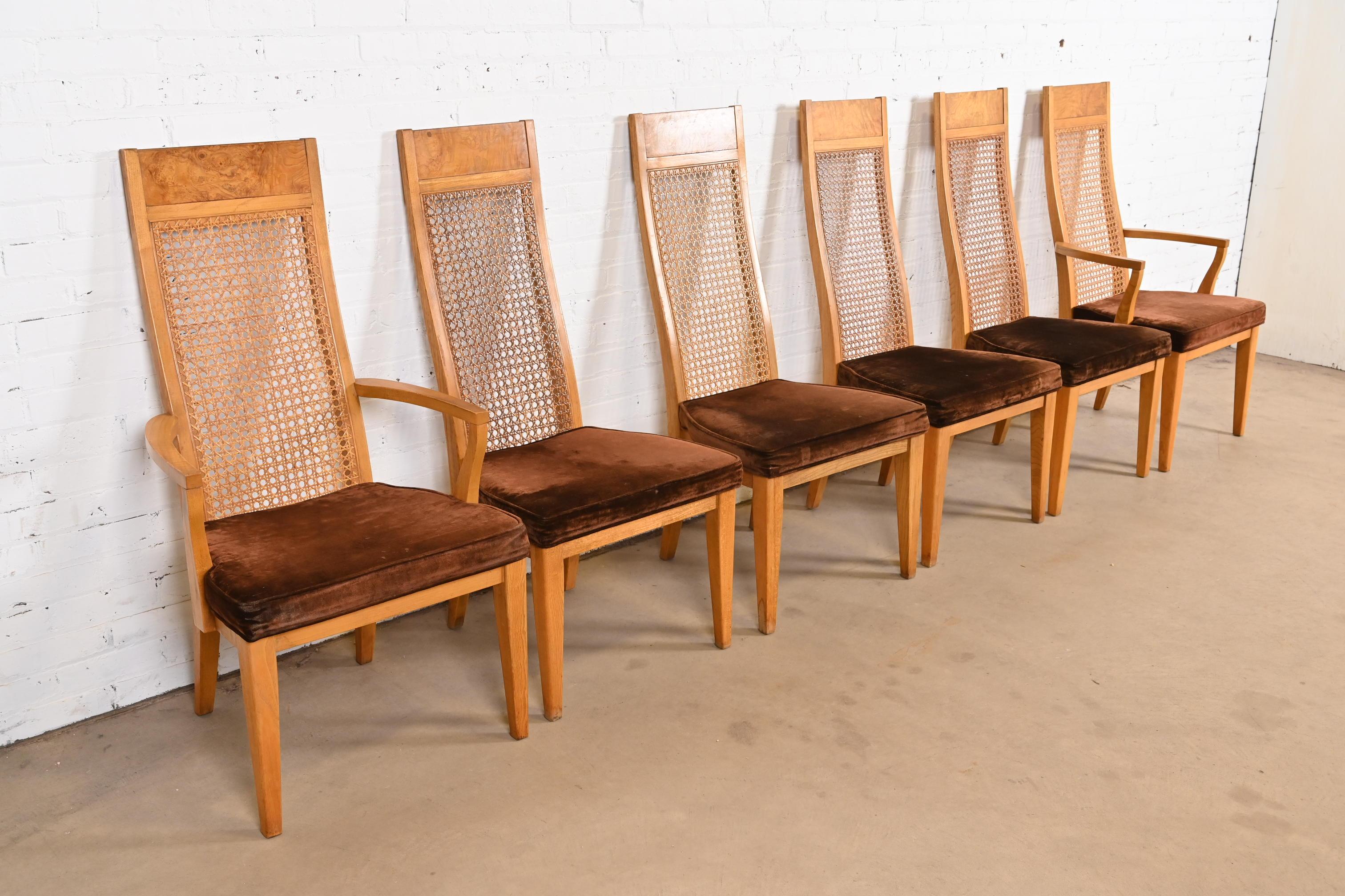 Mid-Century Modern Chaises de salle à manger en bois de ronce et cannage à haut dossier, style Milo Baughman, Modernité du milieu du siècle dernier en vente