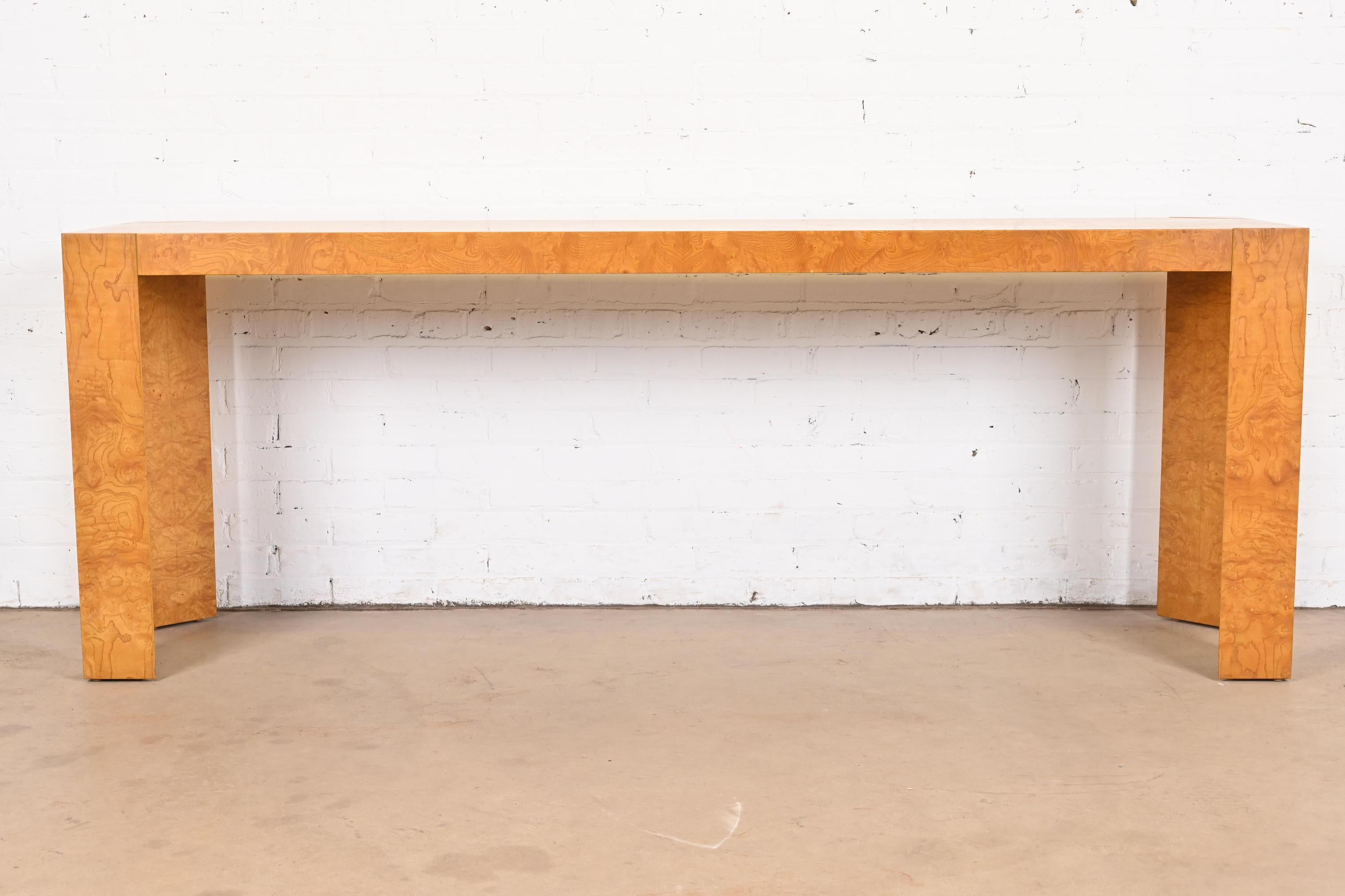 Table console en bois de ronce de style Milo Baughman, Modernité du milieu du siècle, Circa 1970 Bon état - En vente à South Bend, IN