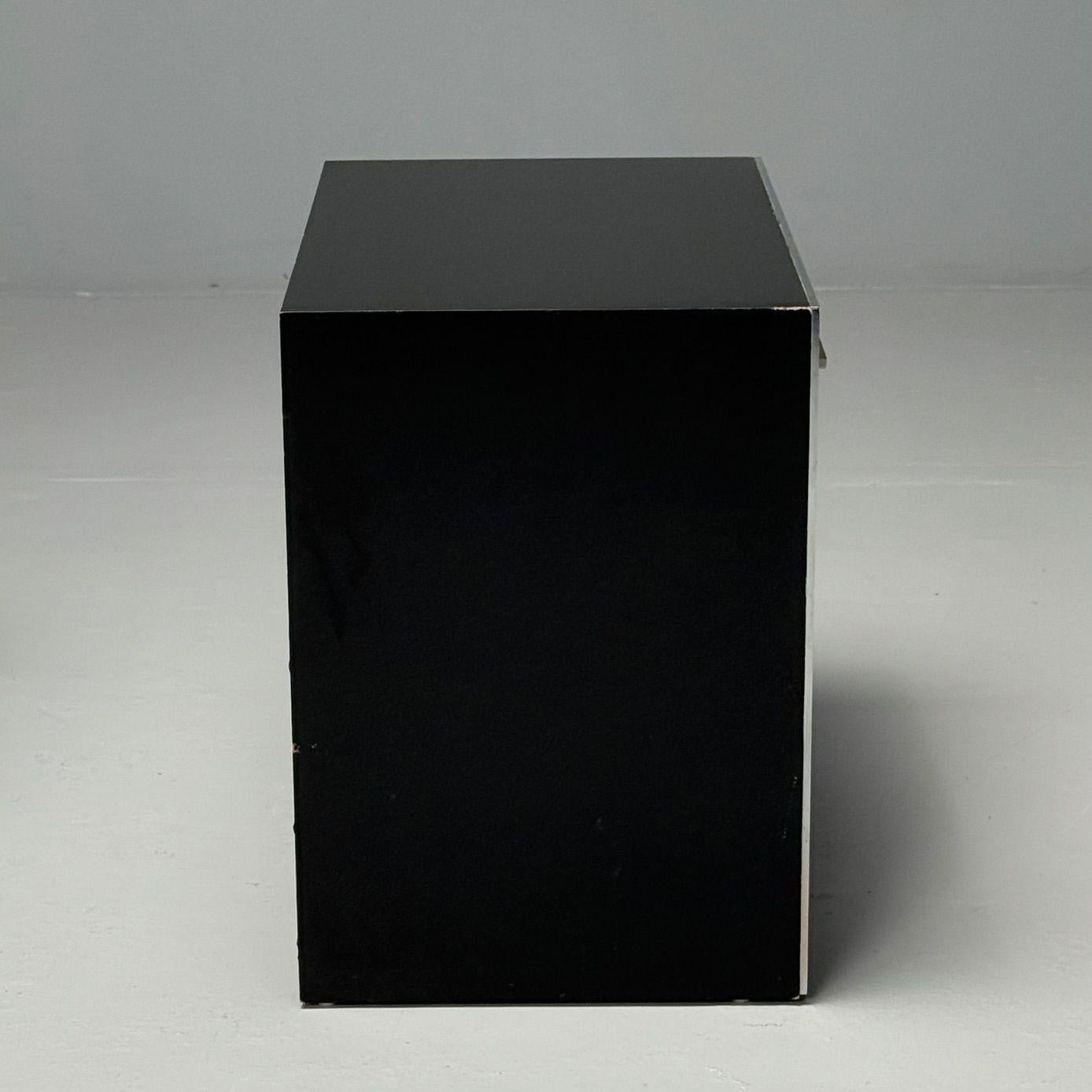 Tables de nuit de style Milo Baughman, mi-siècle moderne, bois de rose, chrome, années 1970 en vente 3