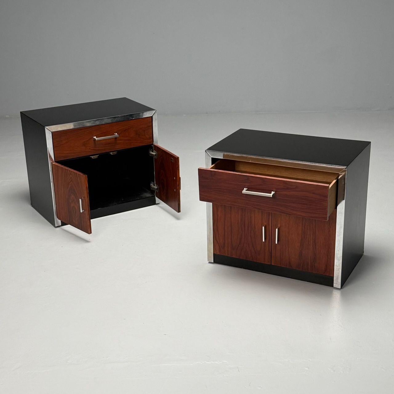 Fin du 20e siècle Tables de nuit de style Milo Baughman, mi-siècle moderne, bois de rose, chrome, années 1970 en vente