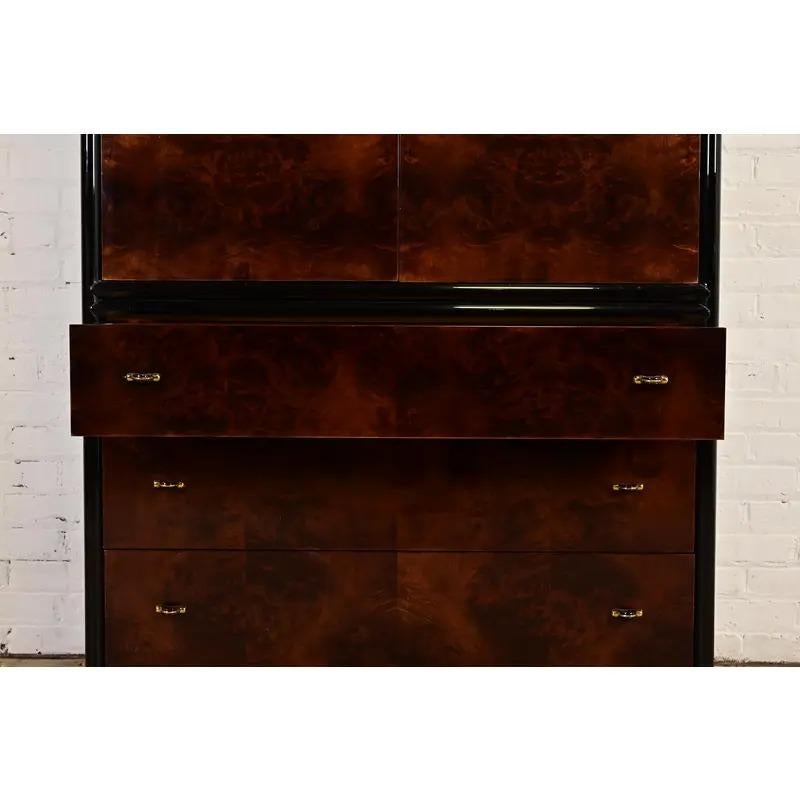 Comò moderno in stile Milo Baughman o cassapanca per gentiluomini di Henredon in vendita 1