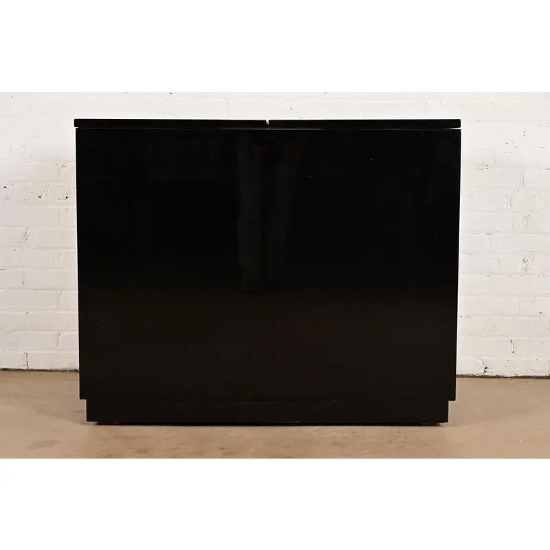 Mobile da bar in legno di radica in stile Art Deco moderno di Milo Baughman di Henredon in vendita 8