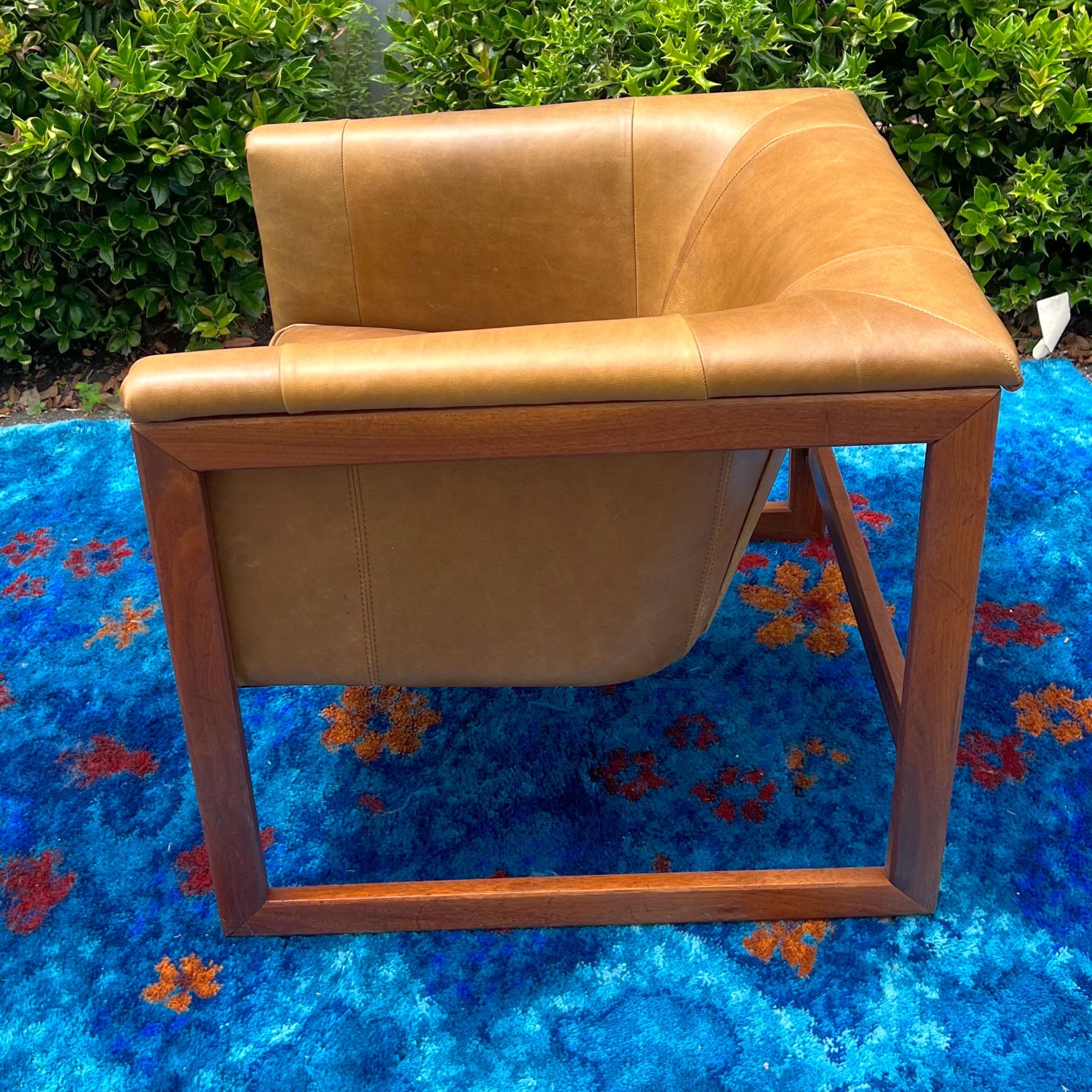 20th Century Milo Baughman Style Monarch Mid-Century Floating Club Cube Lounge Chair
