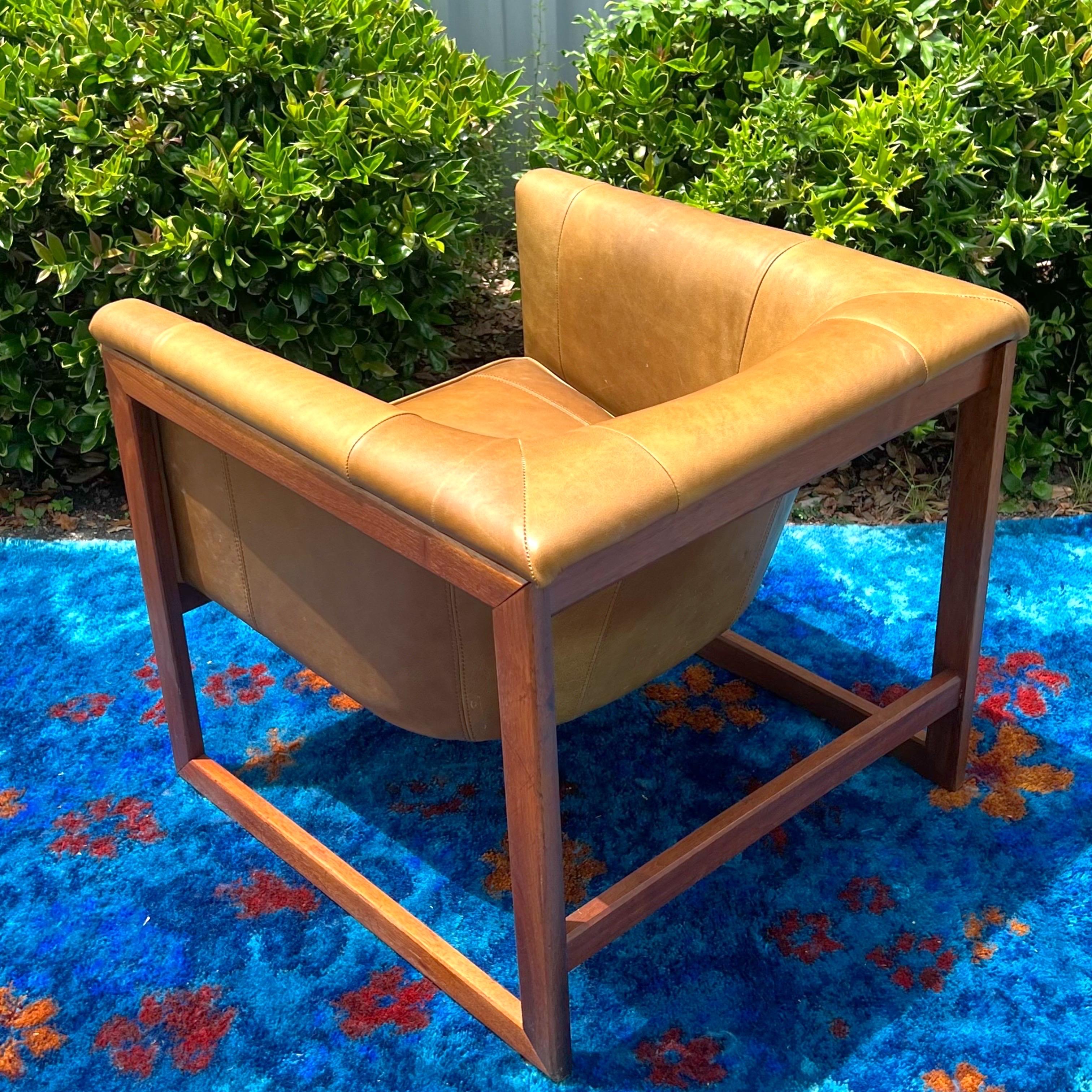 Milo Baughman Style Monarch Mid-Century Floating Club Cube Lounge Chair 1