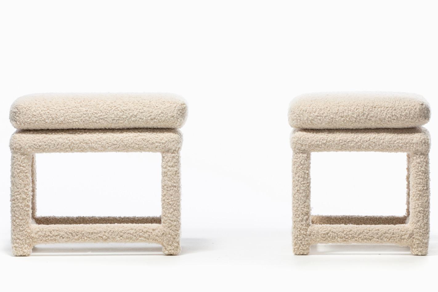 Milo Baughman Style Pair of Parsons Ottomans Benches in Ivory Bouclé For Sale 1