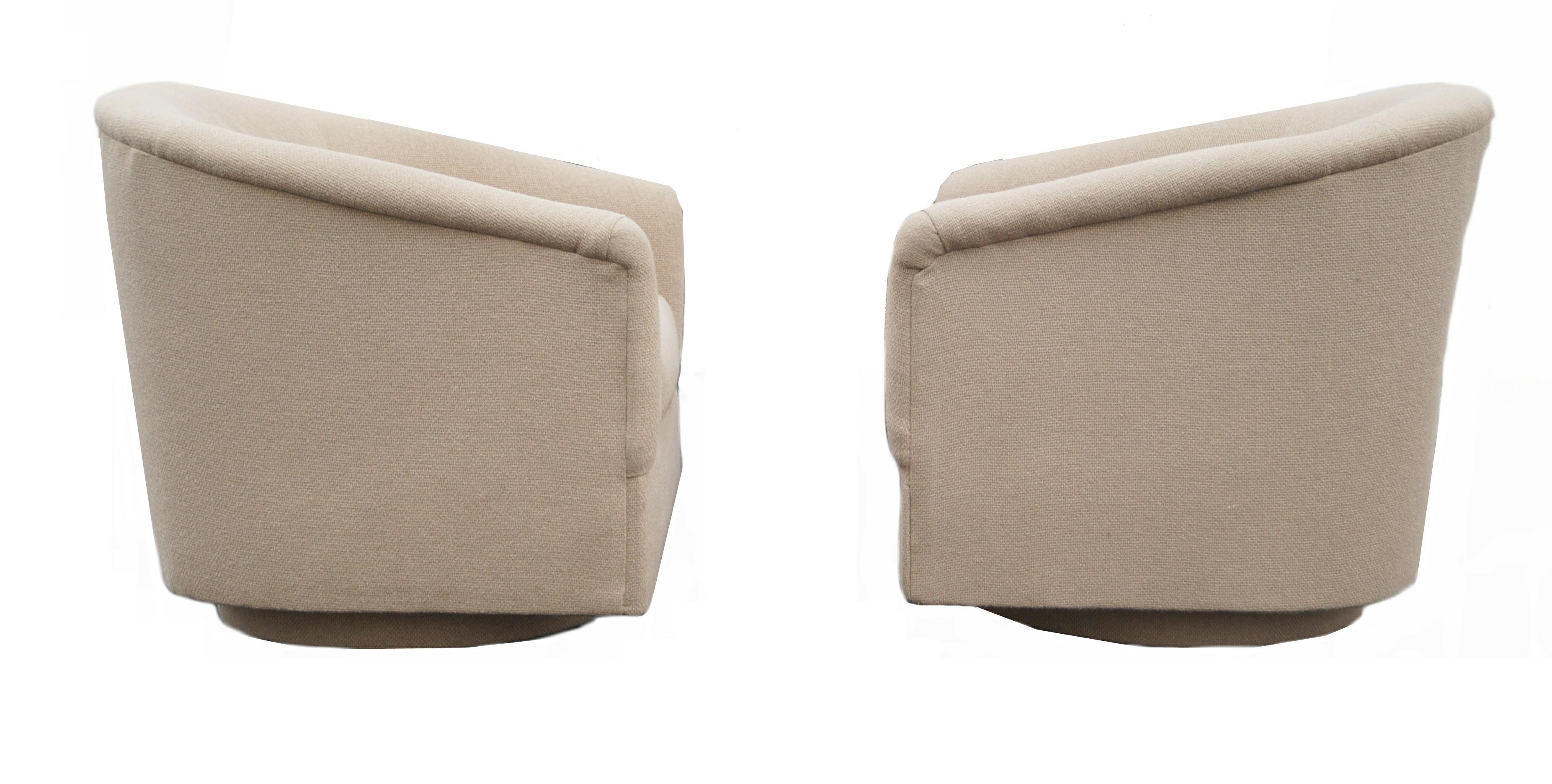 Mid-Century Modern Milo Baughman Style Pair of Swivel Barrel Chairs