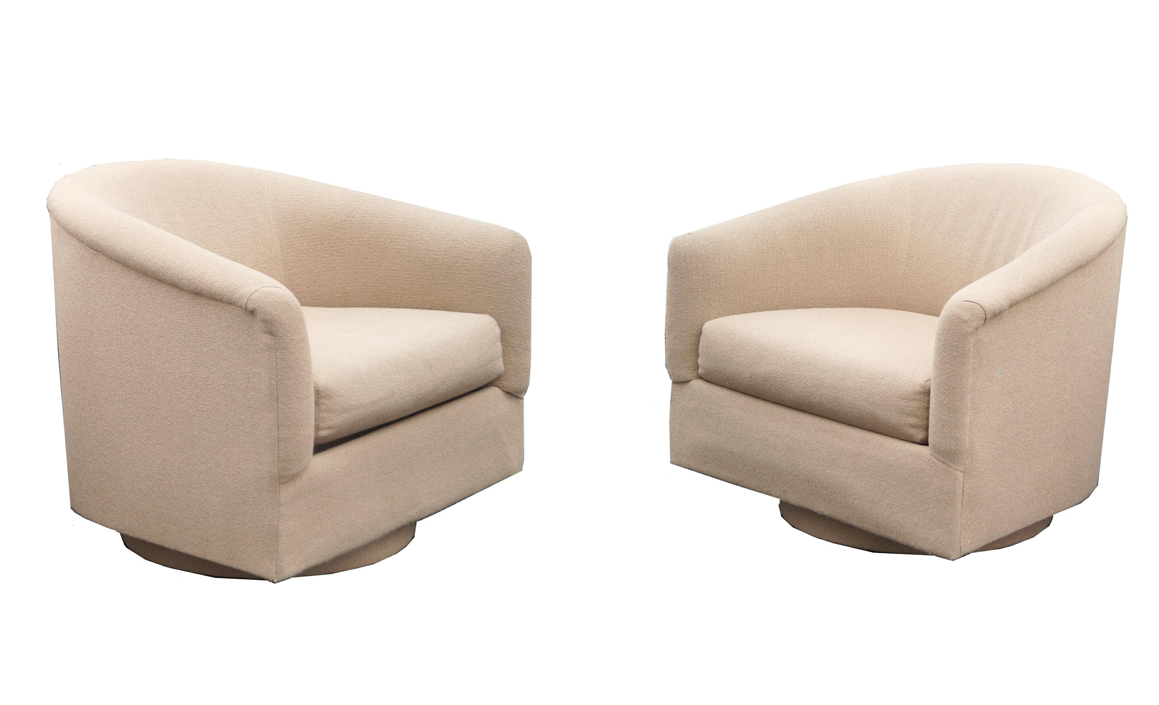 Other Milo Baughman Style Pair of Swivel Barrel Chairs
