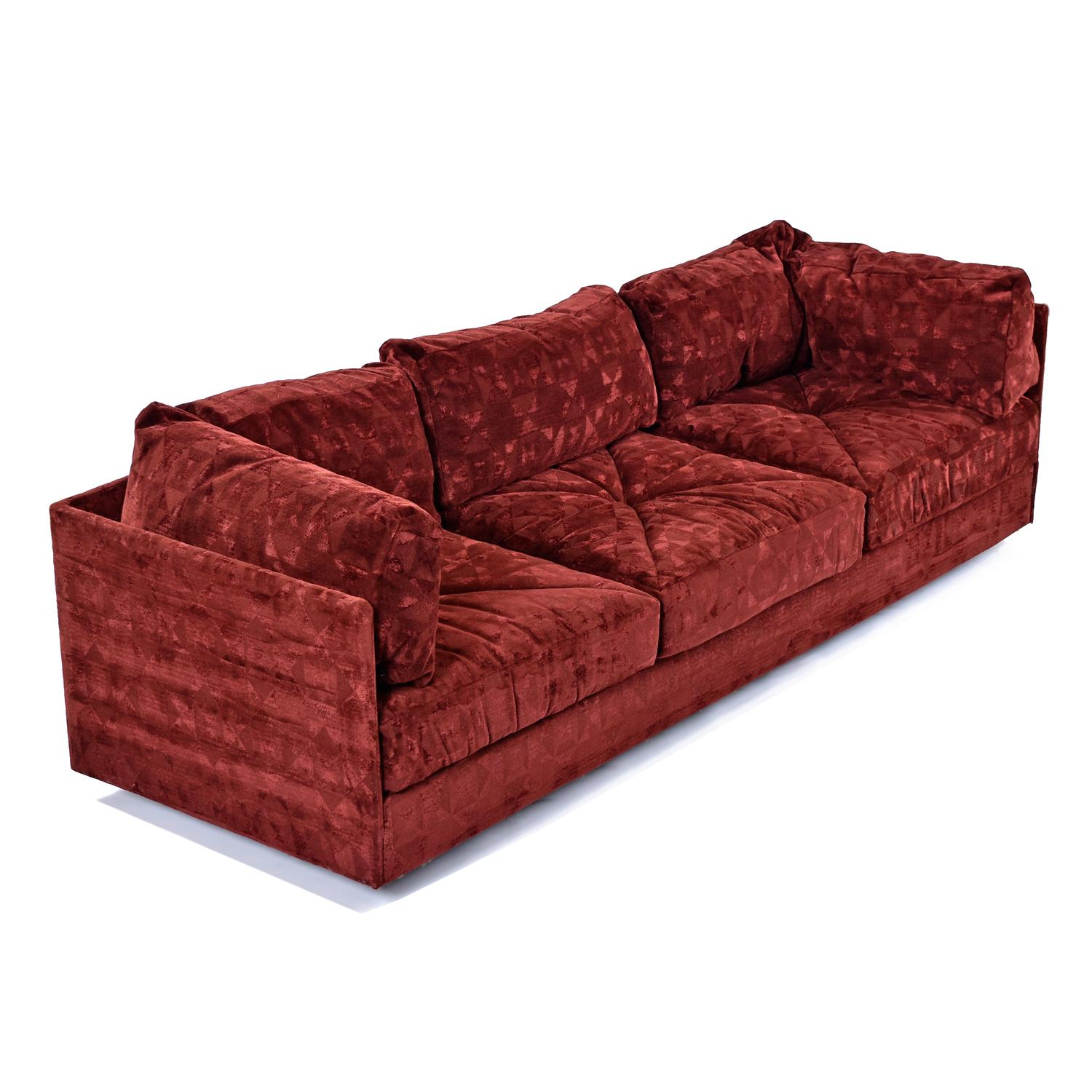 Milo Baughman Stil Rotes dreiteiliges Sofa-Set aus Velours von Aven Rich (amerikanisch) im Angebot