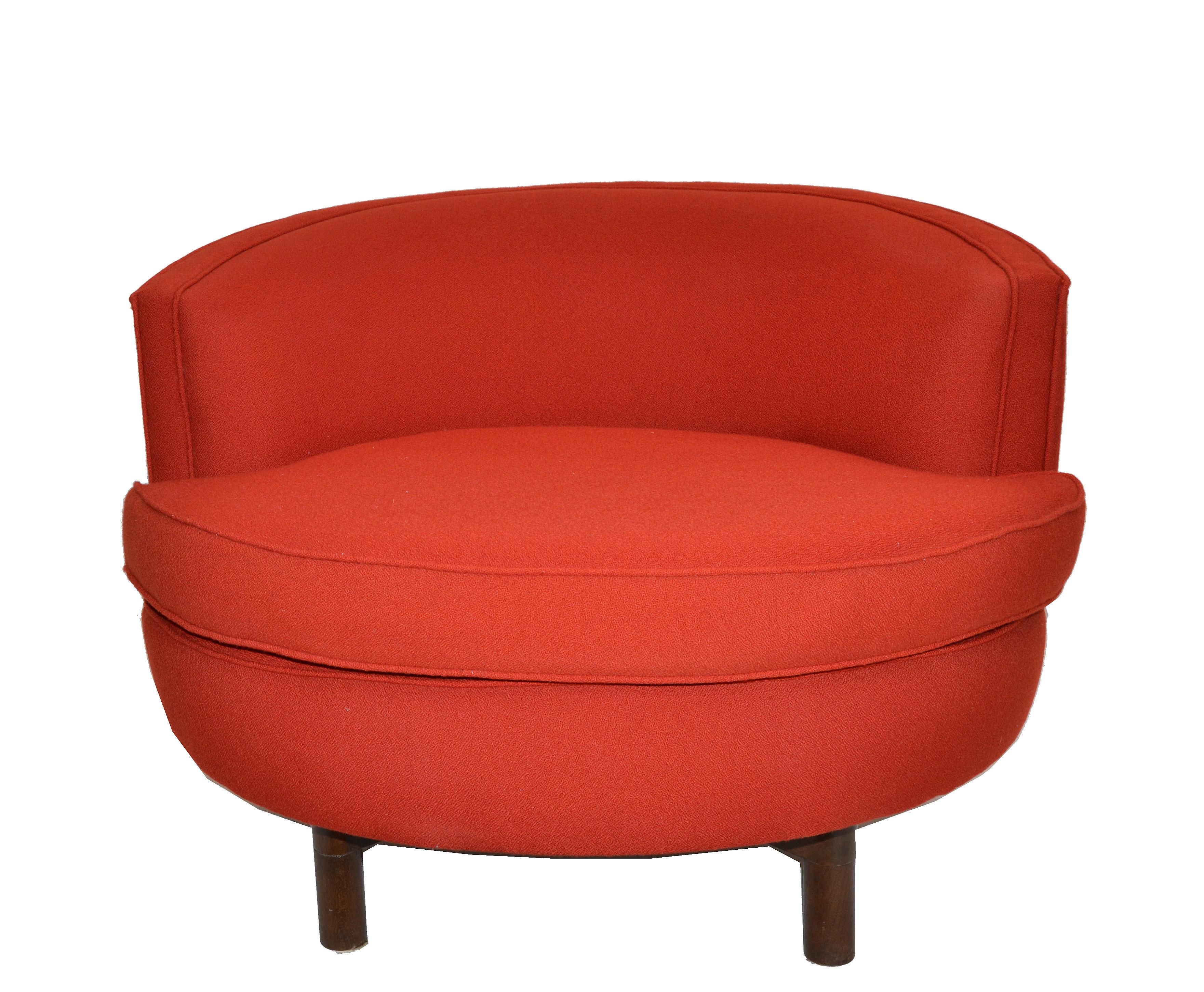 Metal Milo Baughman Style Swivel Chair Walnut Base & Red Italian Bouclé Fabric, Pair For Sale
