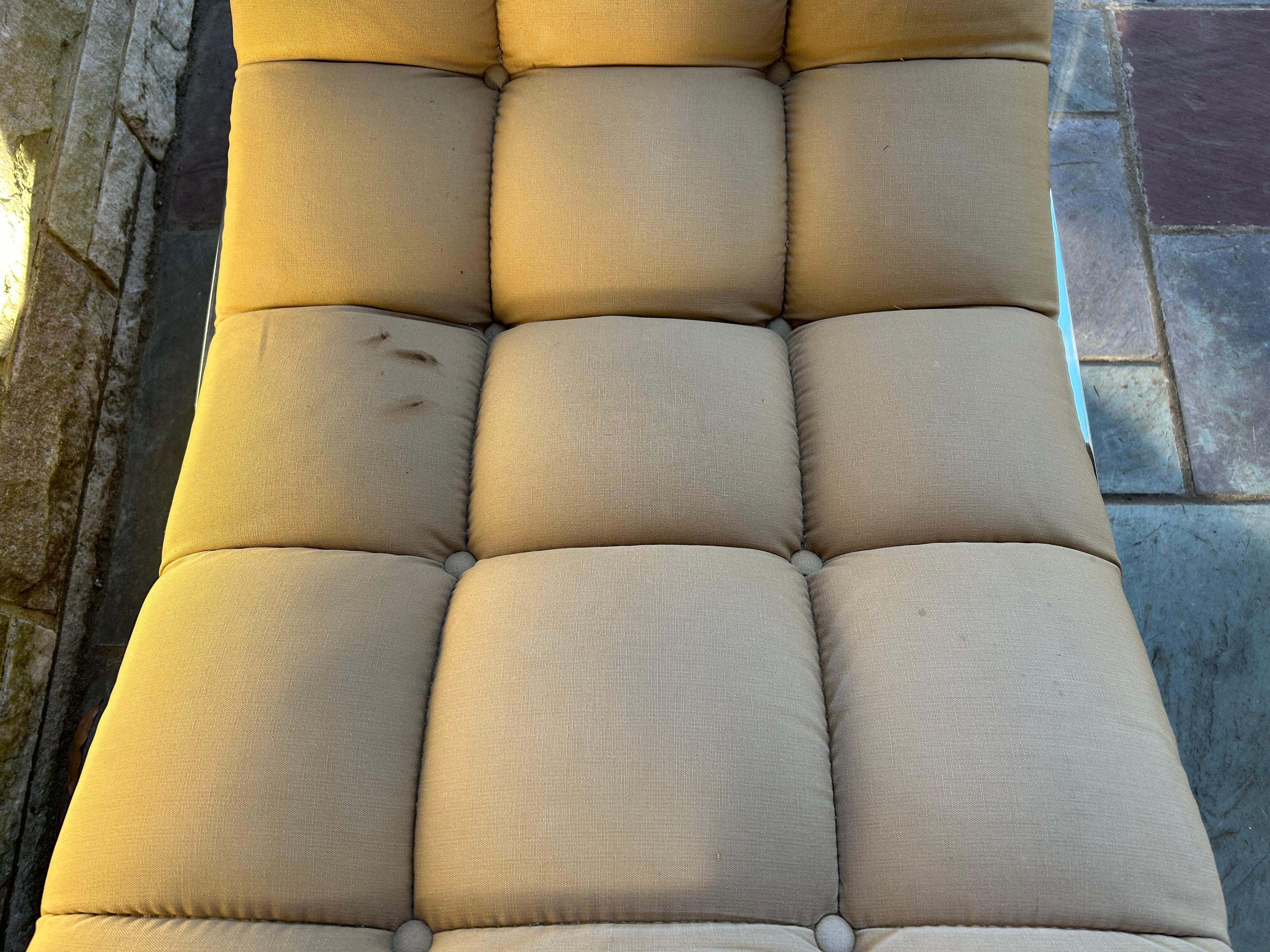 Fin du 20e siècle Chaise longue 'Wave' en chrome touffeté, style Milo Baughman Carsons en vente