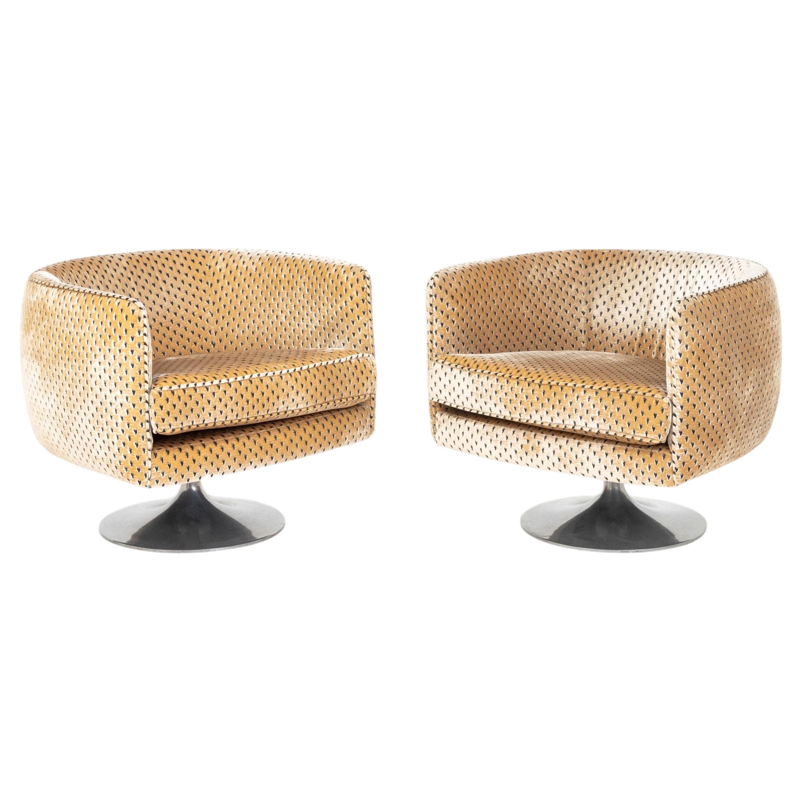 Milo Baughman Style Samt Wanne Stühle mit Chrom Basis, Modern Pair im Angebot