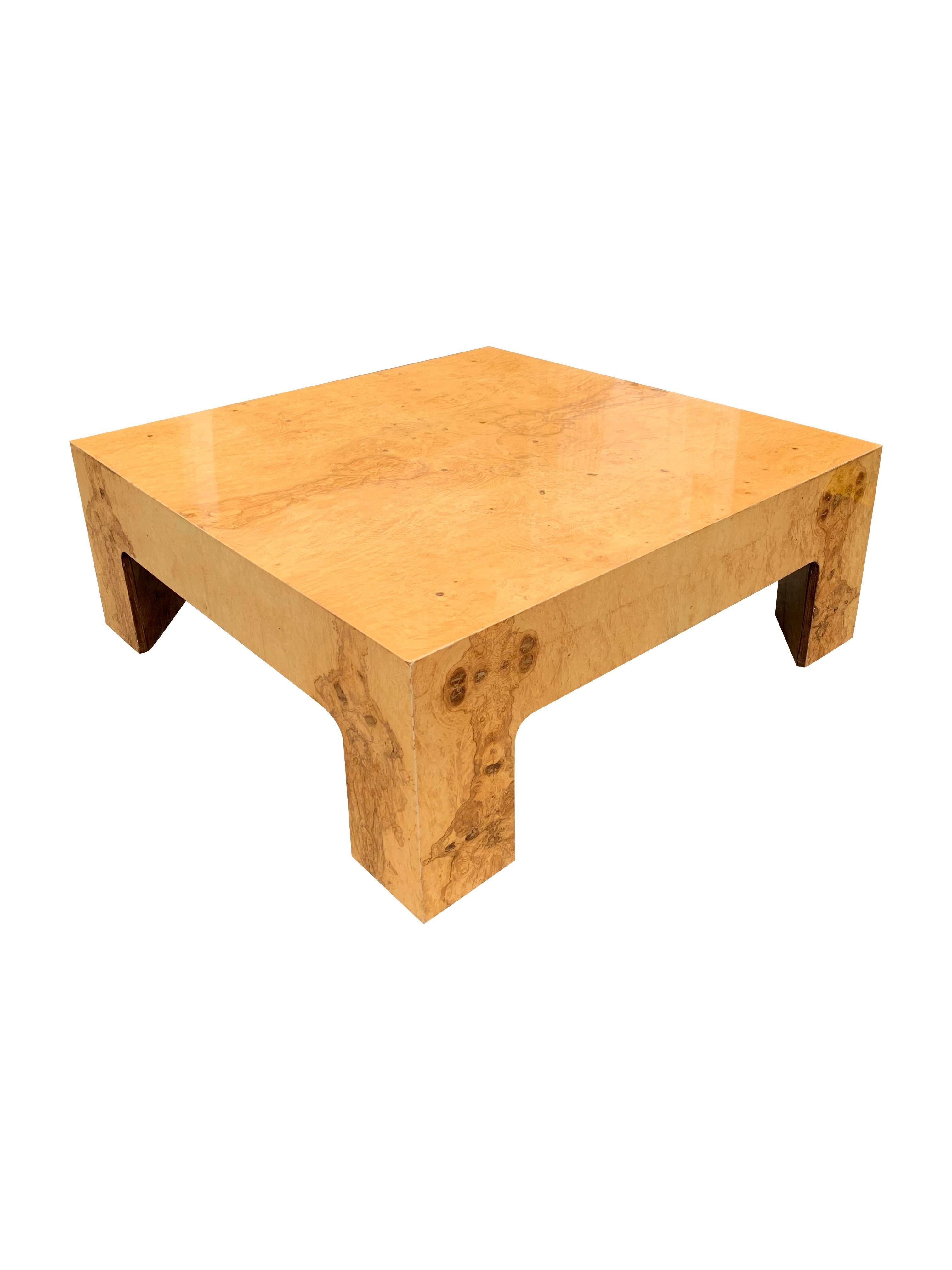 Mesa baja de madera de olivo de estilo vintage moderno Milo Baughman en venta 5