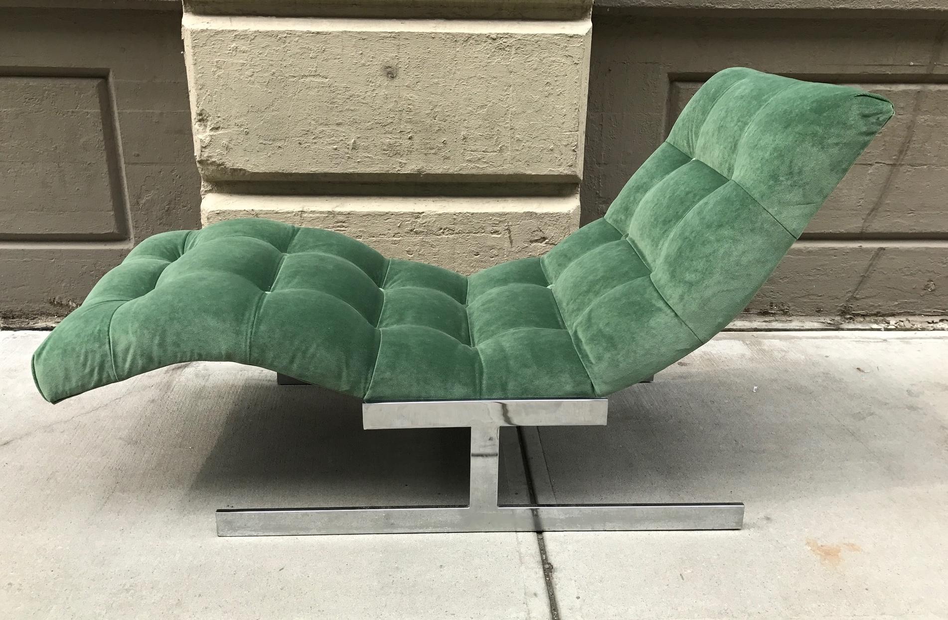 Mid-Century Modern Milo Baughman Style Wave Chaise Lounge For Sale