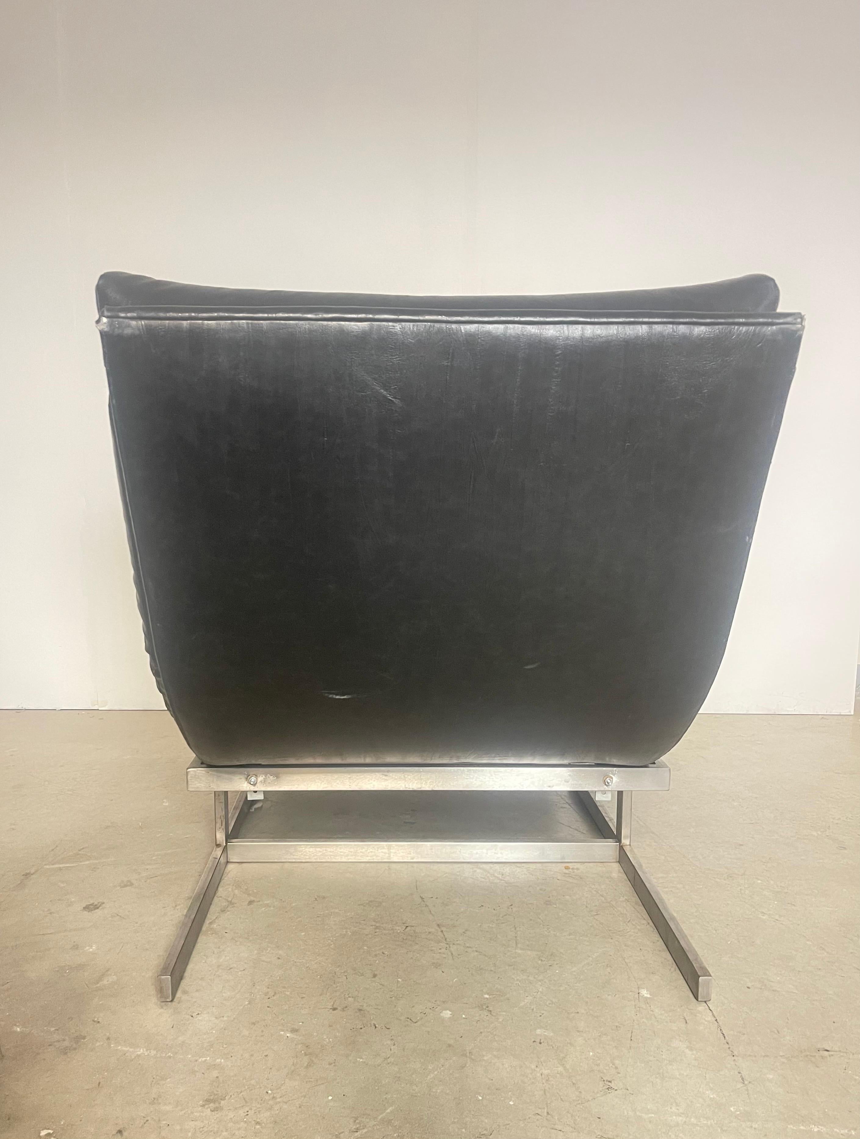 Milo Baughman-Stil Wave Chaise Lounge (20. Jahrhundert) im Angebot
