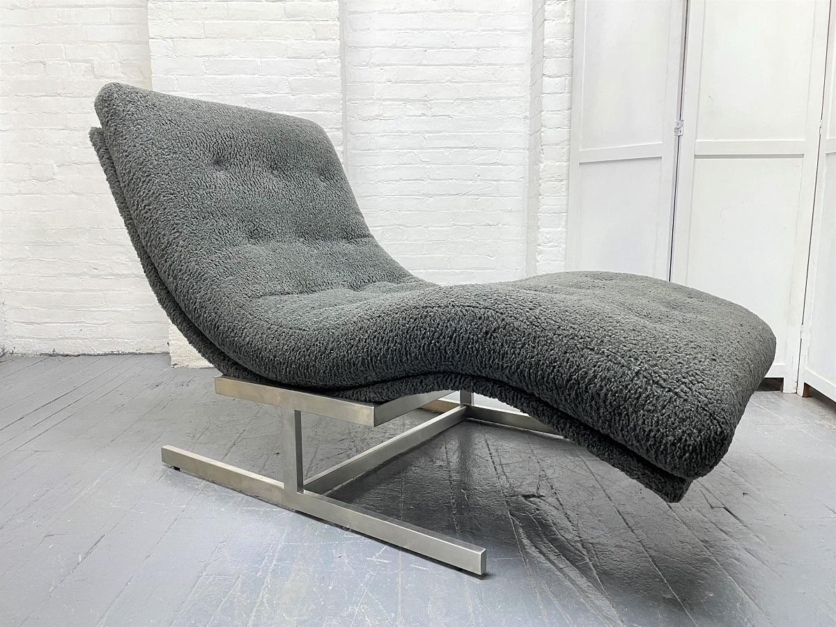 Late 20th Century Milo Baughman Style Wave Chaise Lounge