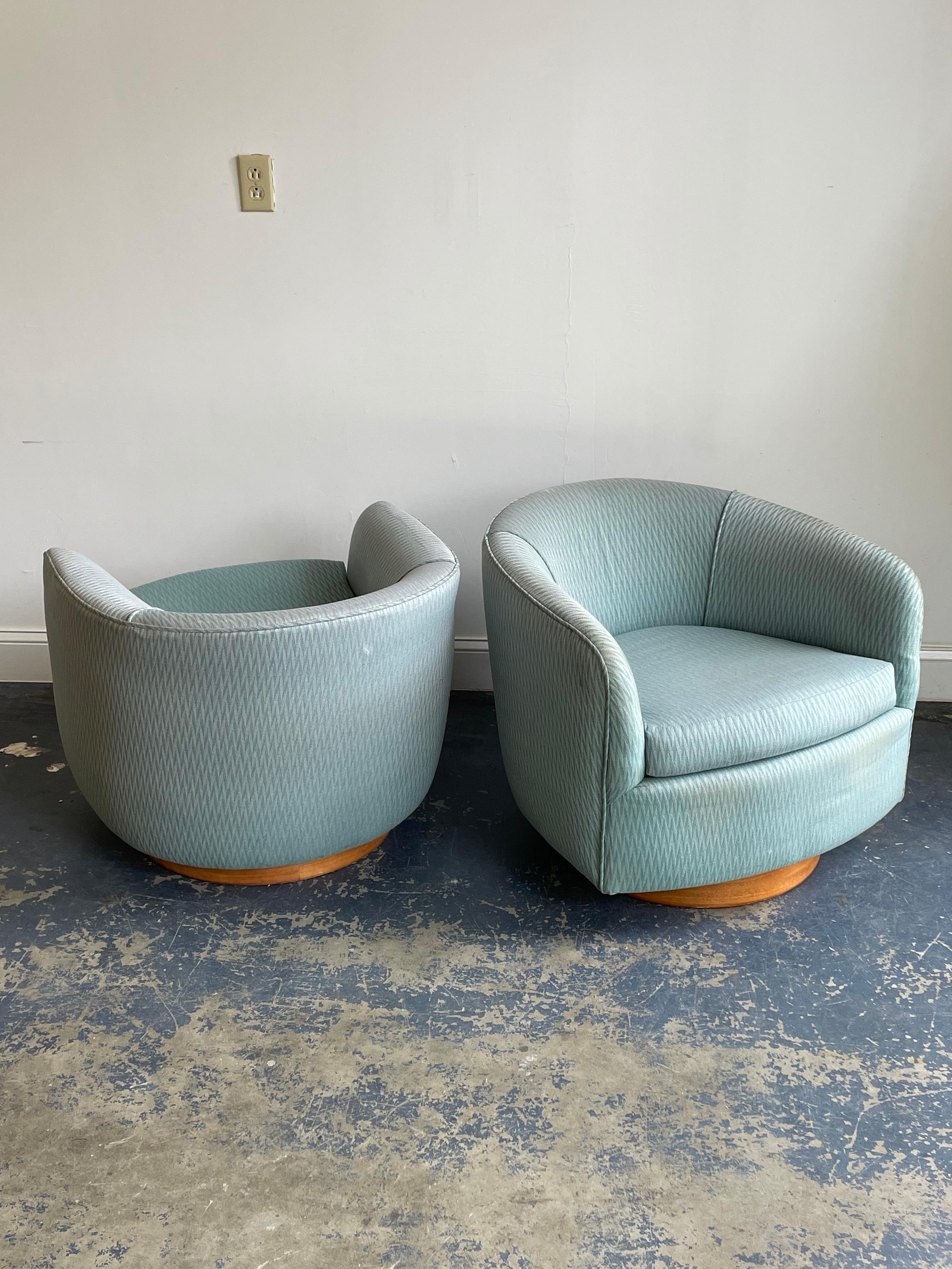 Milo Baughman Swivel and Tilt Club Chairs 3