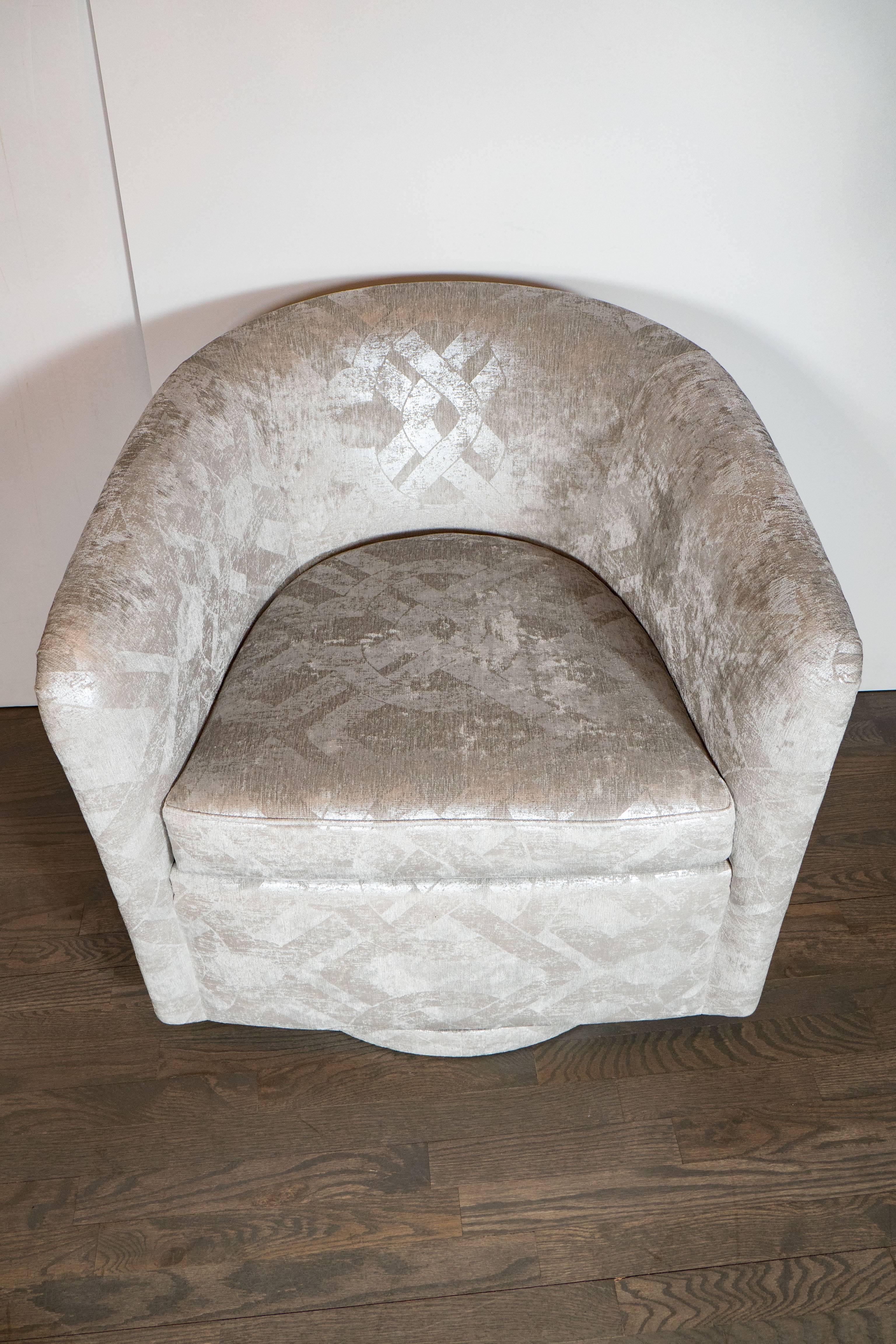 Milo Baughman Style Swivel Chair in Embossed Pearl and Metallic Platinum Velvet For Sale 2