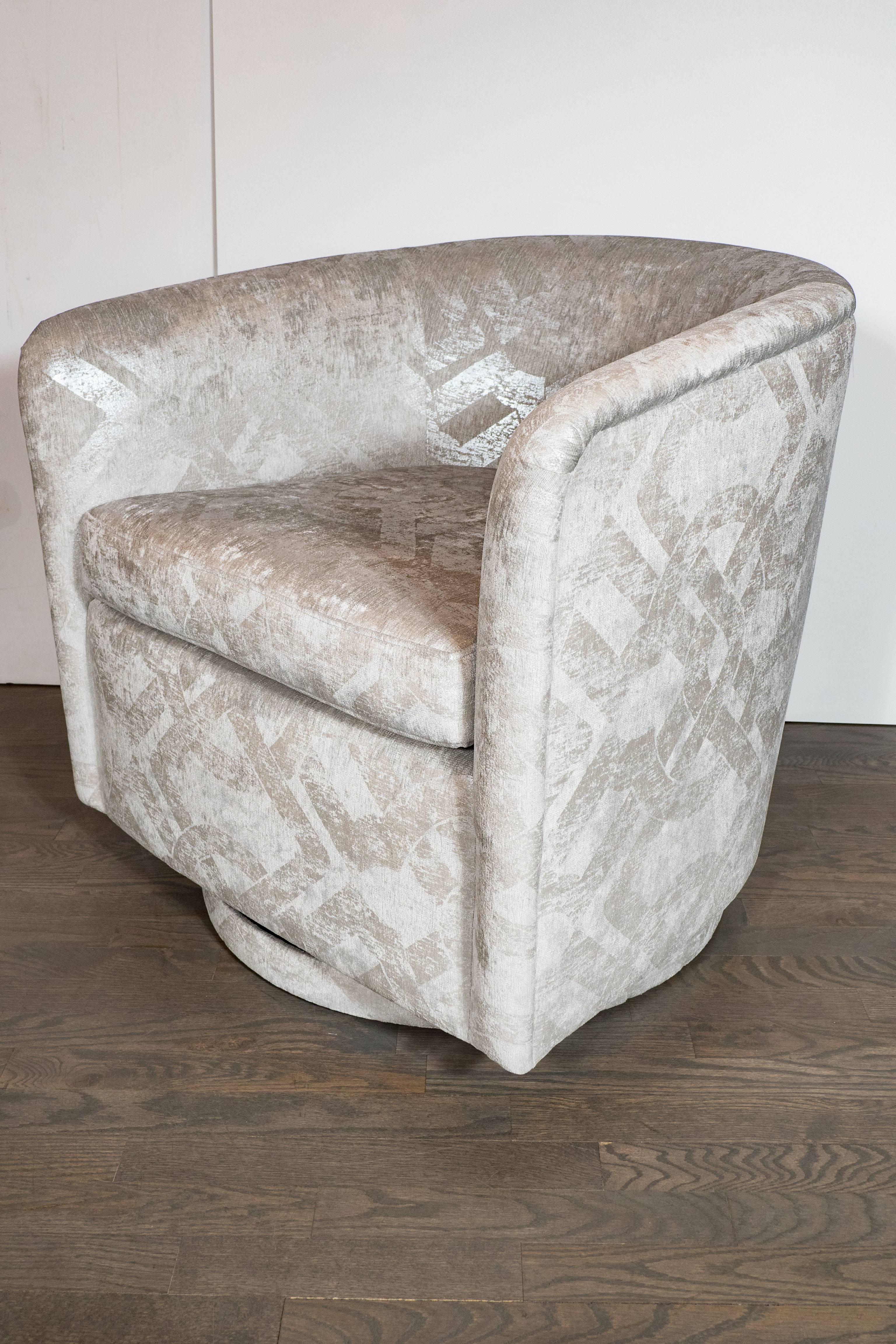 Milo Baughman Style Swivel Chair in Embossed Pearl and Metallic Platinum Velvet For Sale 1