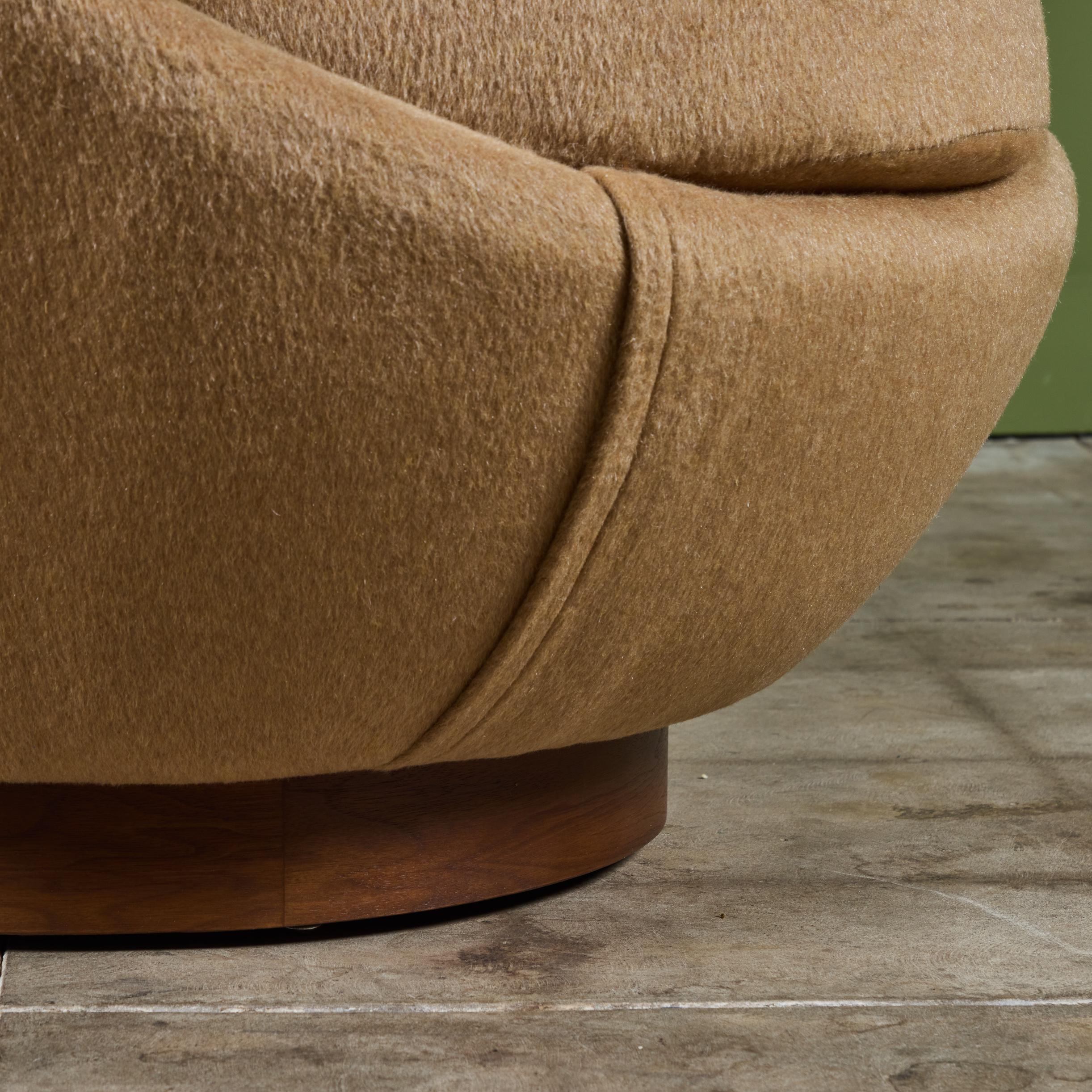Milo Baughman Swivel Egg Lounge Chair 8