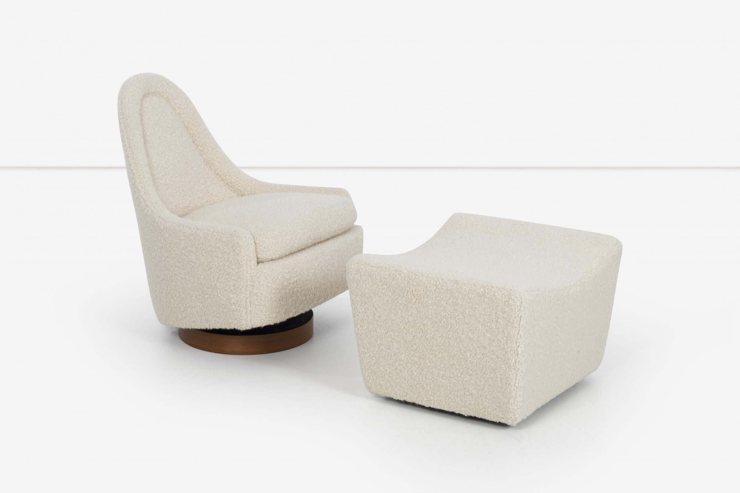Mid-Century Modern Milo Baughman Swivel Lounge Chair and Ottoman for Thayer Coggin