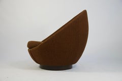 Milo Baughman Swivel Lounge Chair