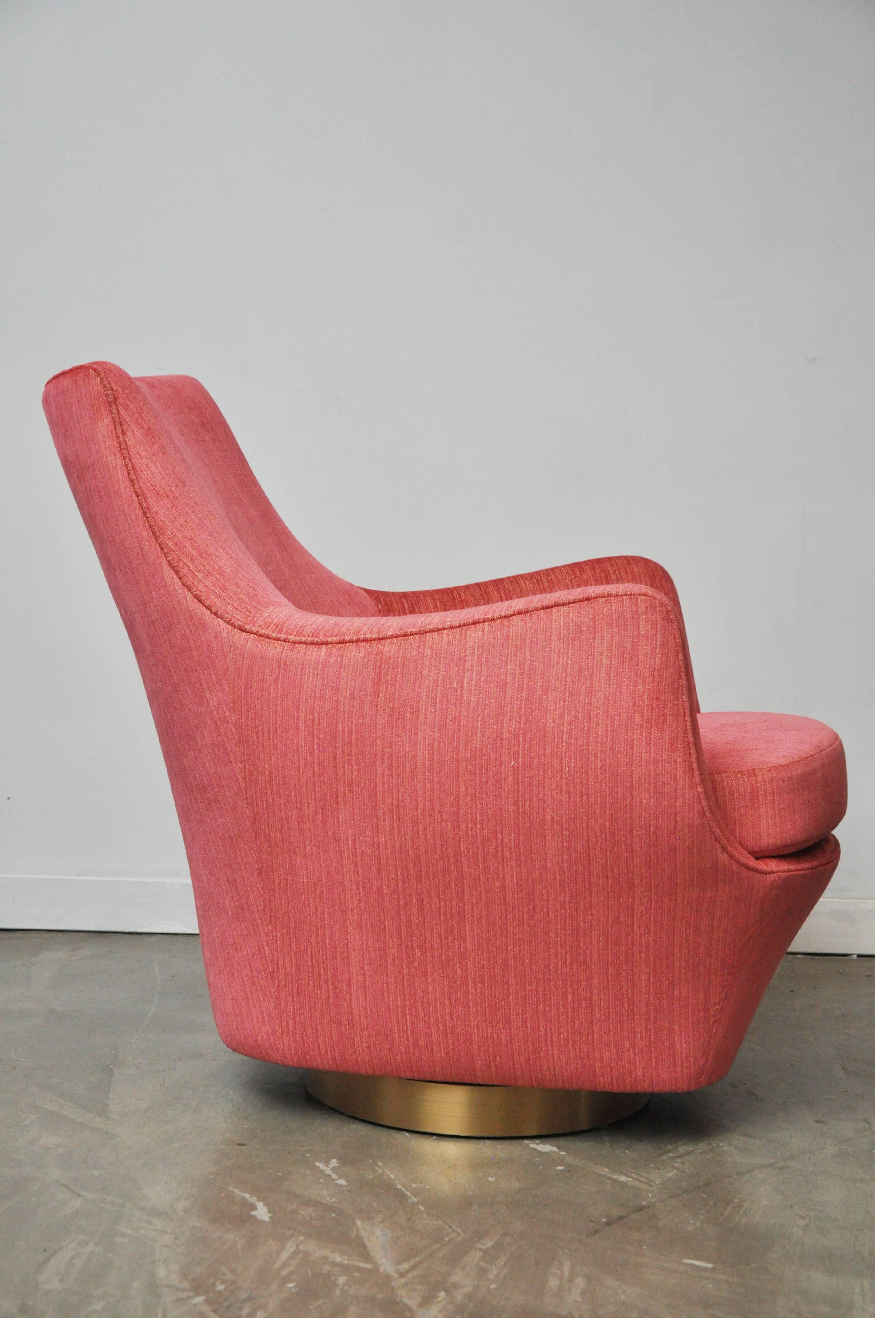 Milo Baughman Swivel Pod Chair with Ottoman on Brushed Brass Base In Excellent Condition In Chicago, IL