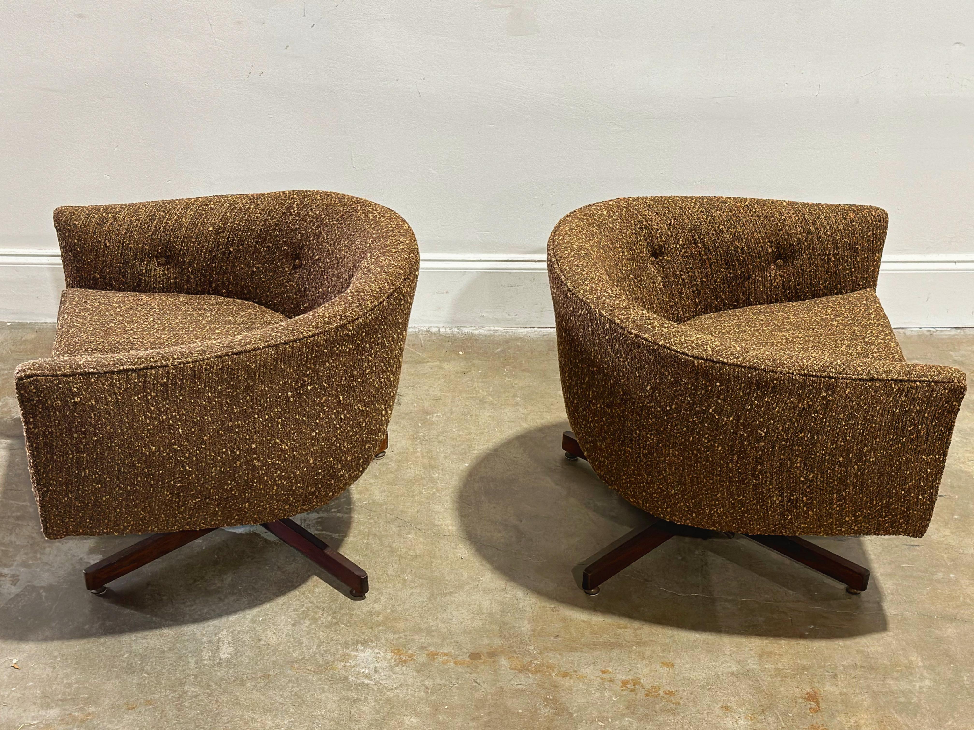 Milo Baughman Swivel + Tilt Barrel Lounge Chairs - Midcentury - Walnut Bases For Sale 3