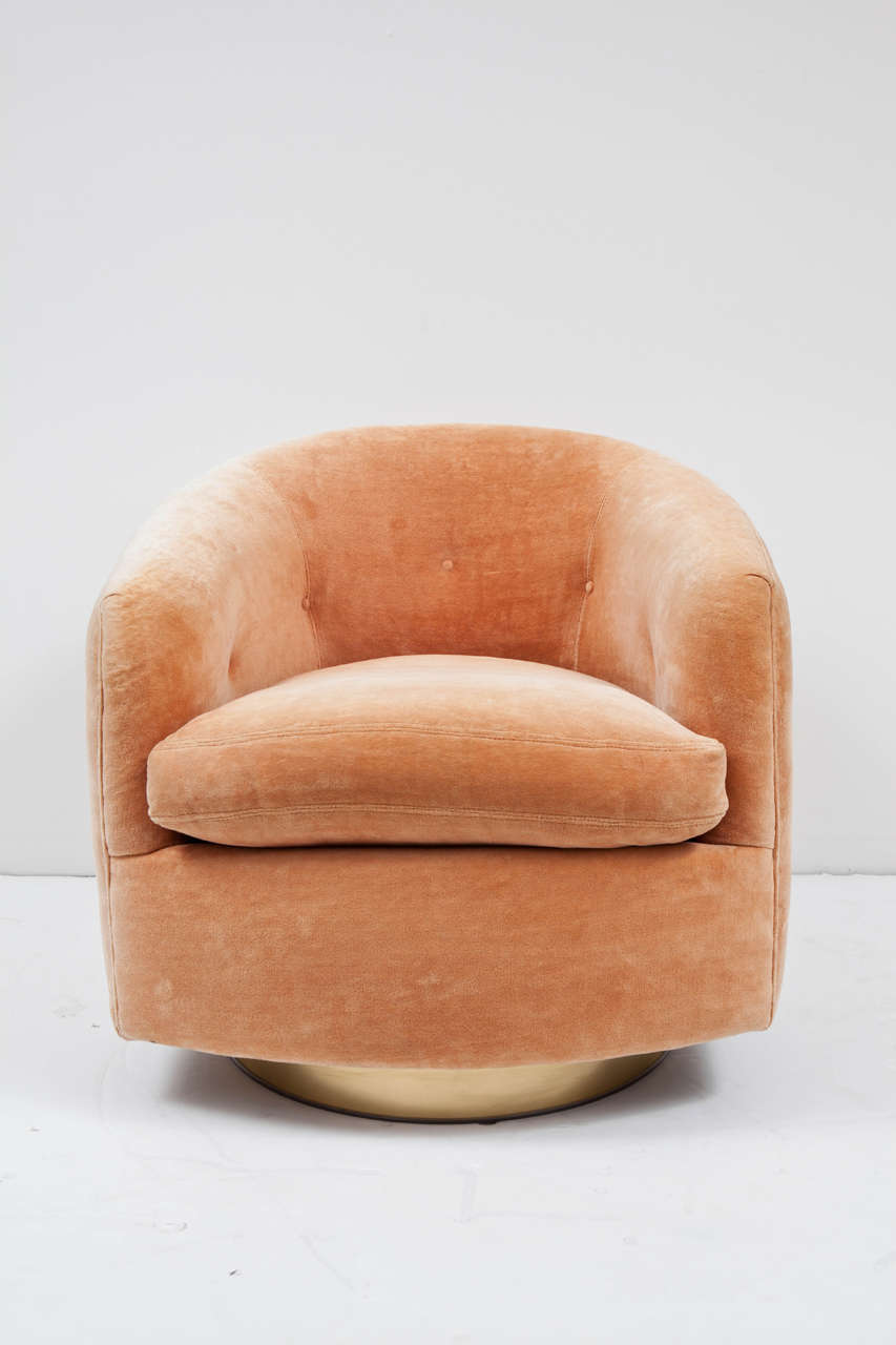 Mid-Century Modern Milo Baughman Swivel Tub Arm Chair in COM