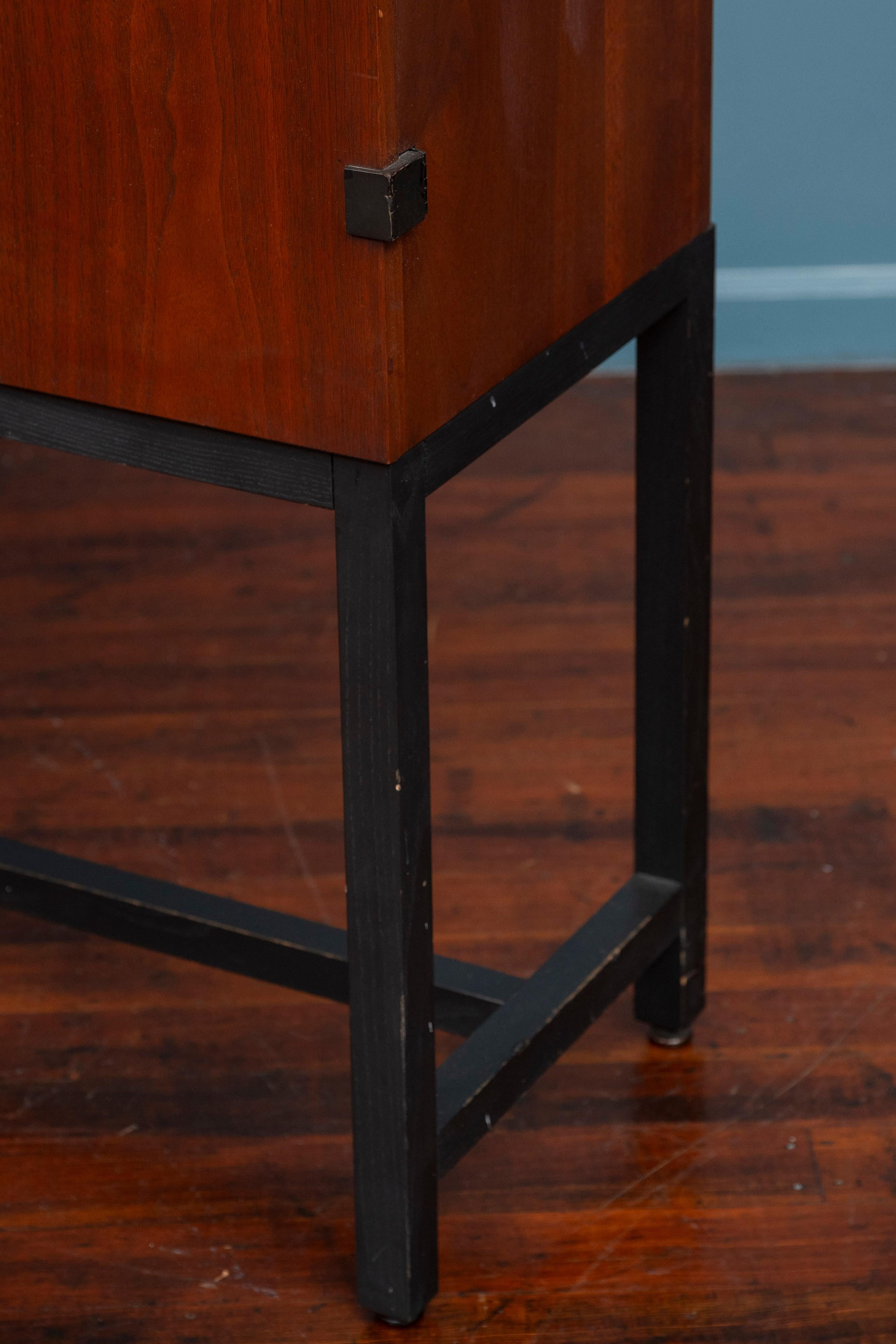 Milo Baughman Tall Cabinet or DryBar for Directional For Sale 3