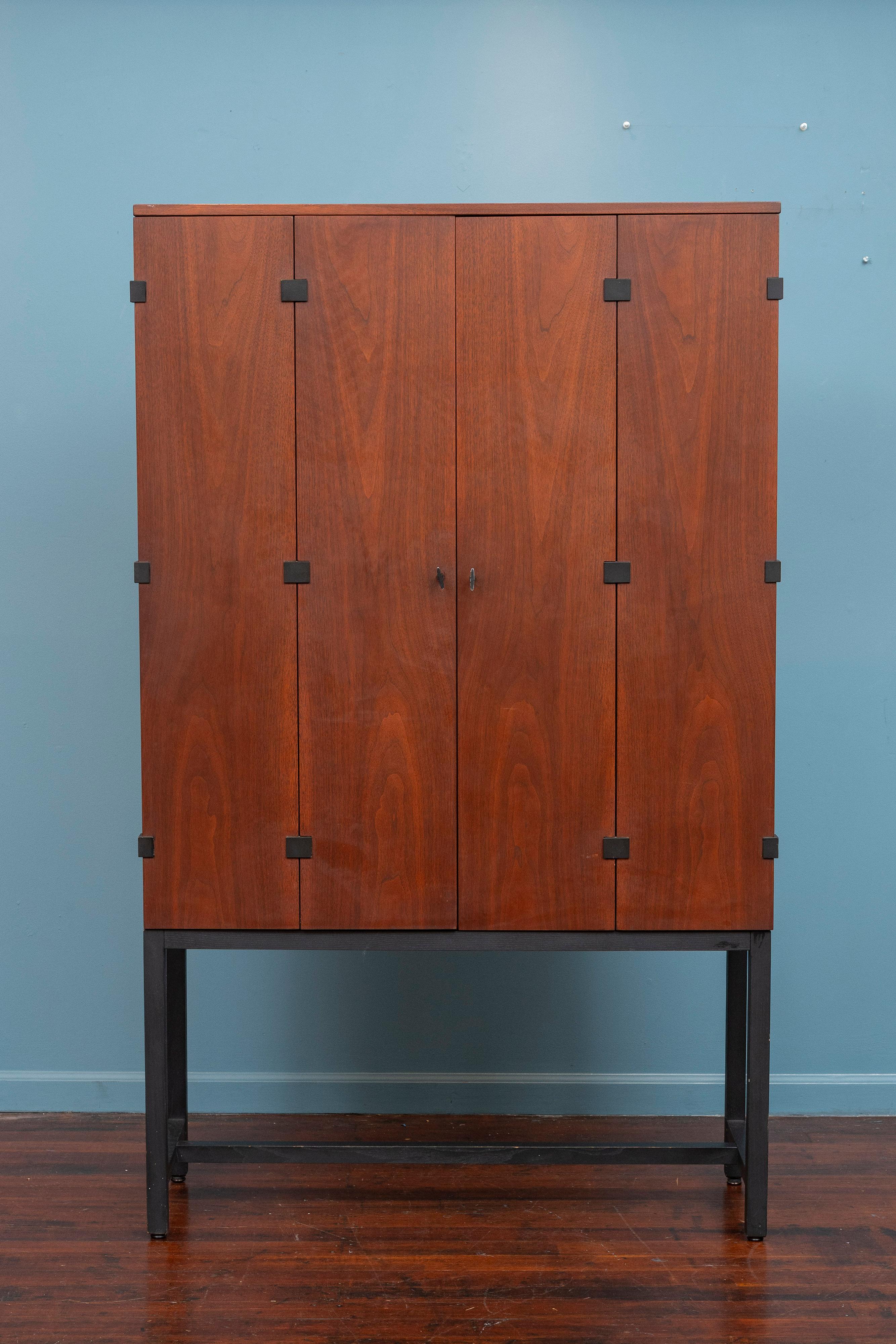 Mid-Century Modern Milo Baughman Tall Cabinet or DryBar for Directional For Sale