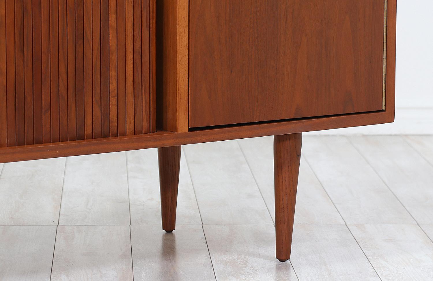 Milo Baughman Tambour-Door Credenza with Lacquered Drawers for Glenn of Cal. 2