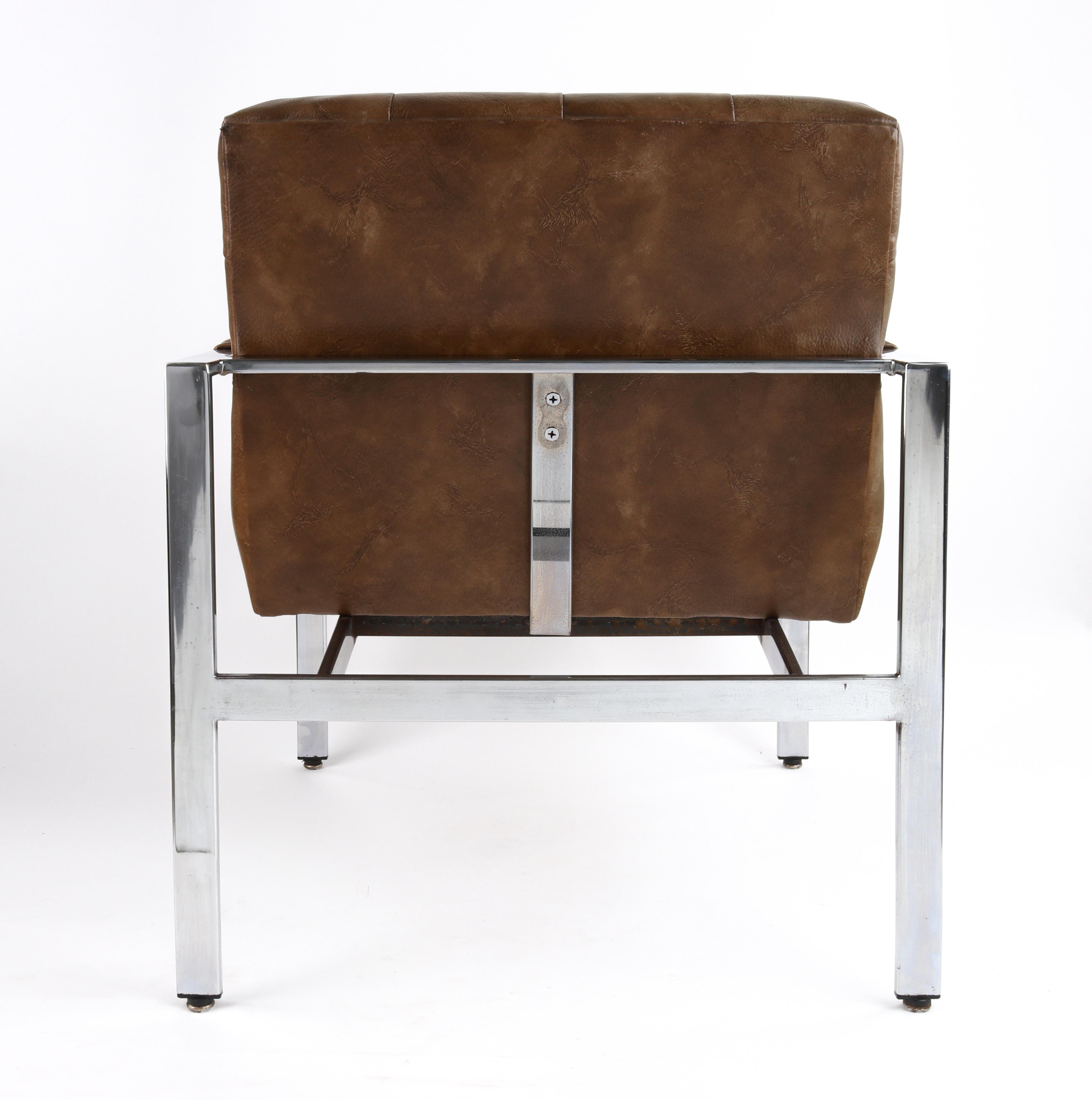 Mid-20th Century Milo Baughman Thayer Coggin 1969 Chrome Upholstered Tank Lounge Cantilever Chair For Sale