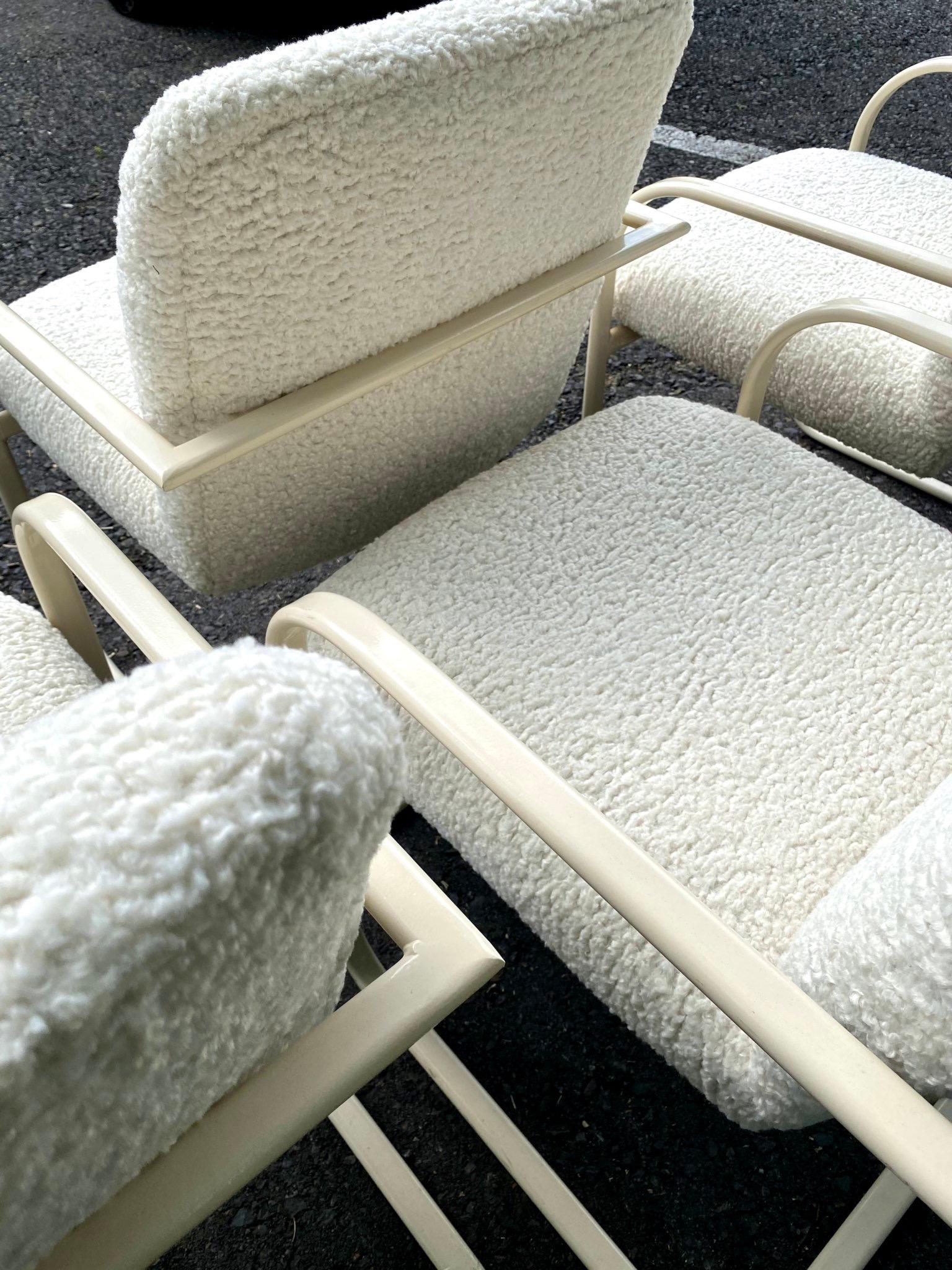 Milo Baughman Sillas de comedor en voladizo Thayer Coggin Tejido Boucle Barbara Barry en venta 9