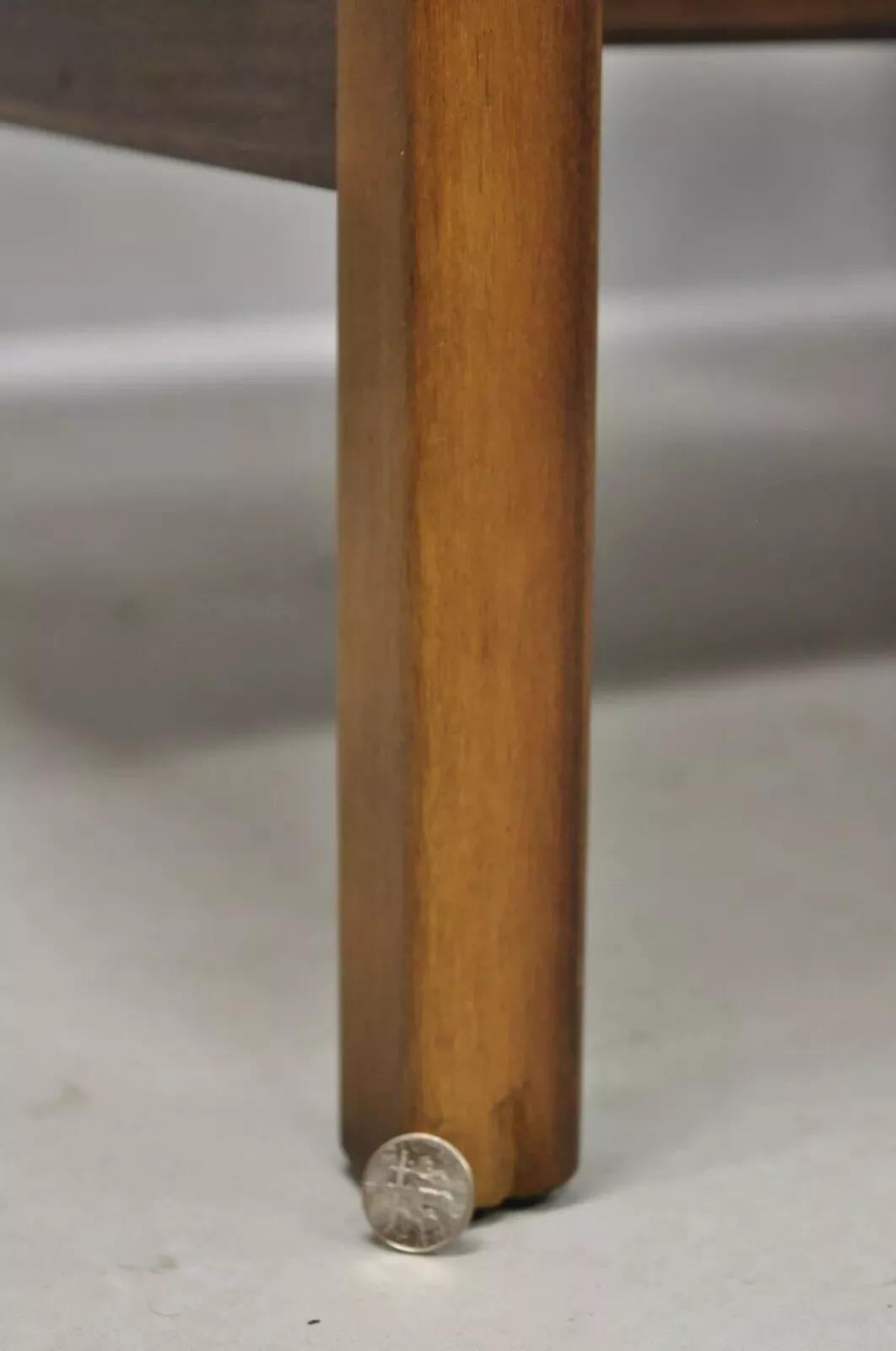Sedie da salotto in teak marrone di Milo Baughman, Thayer Coggin, del Medioevo Moderno - una coppia in vendita 2