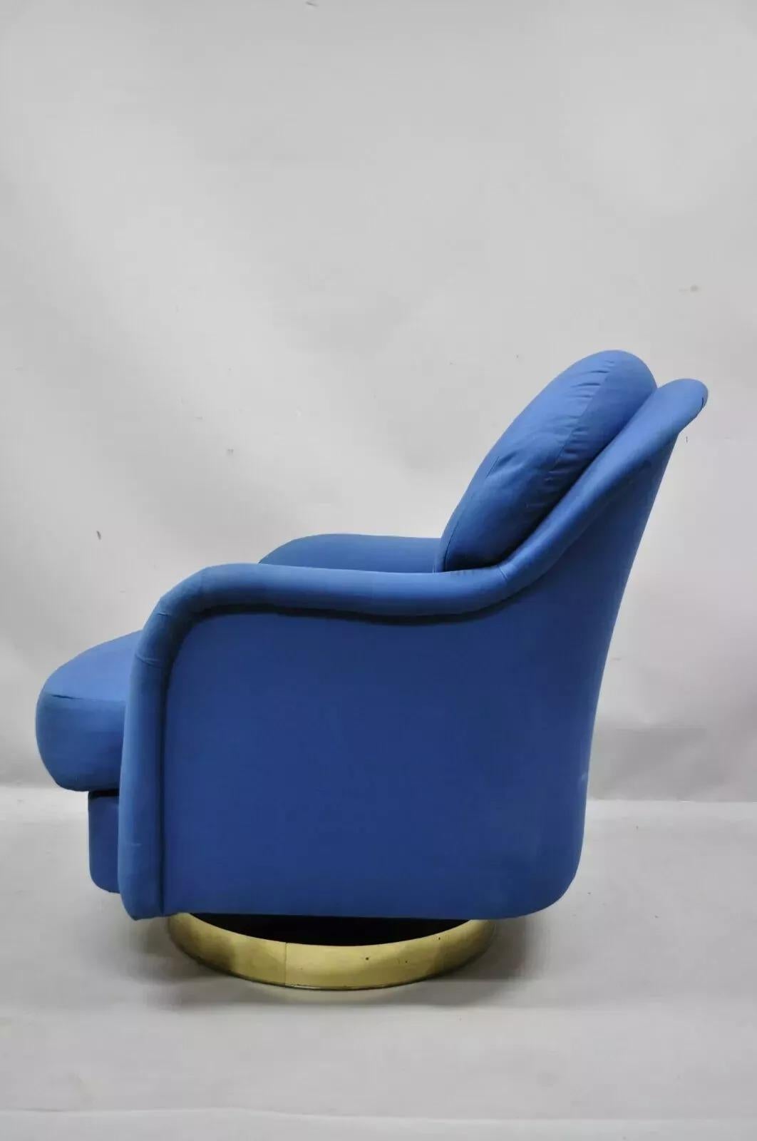 Milo Baughman Thayer Coggin Mid Century Modern Swivel Tilt Club Lounge Chair For Sale 4