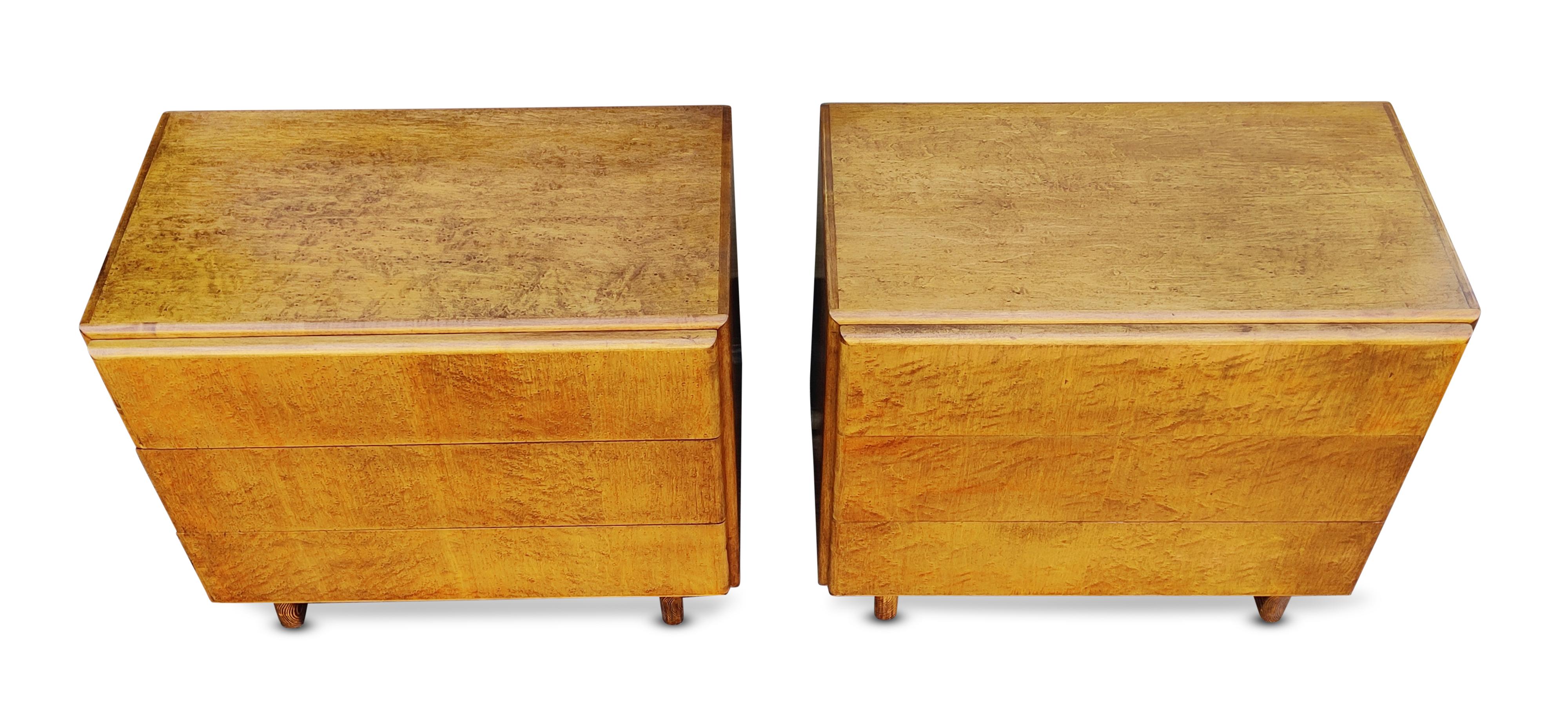 American Milo Baughman Thayer Coggin Pair Dressers or Nightstands Birdseye Maple, 1970s