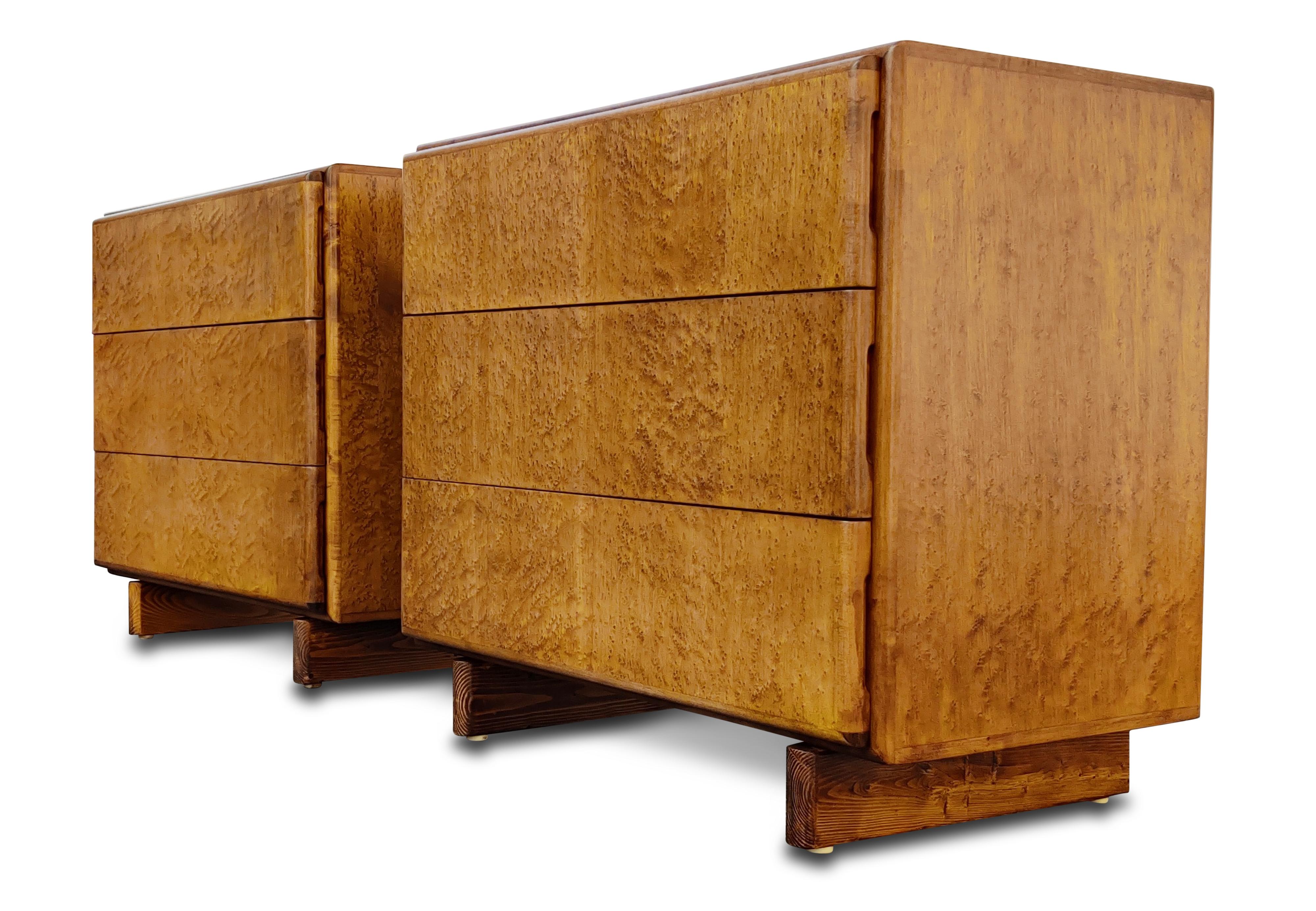 Late 20th Century Milo Baughman Thayer Coggin Pair Dressers or Nightstands Birdseye Maple, 1970s
