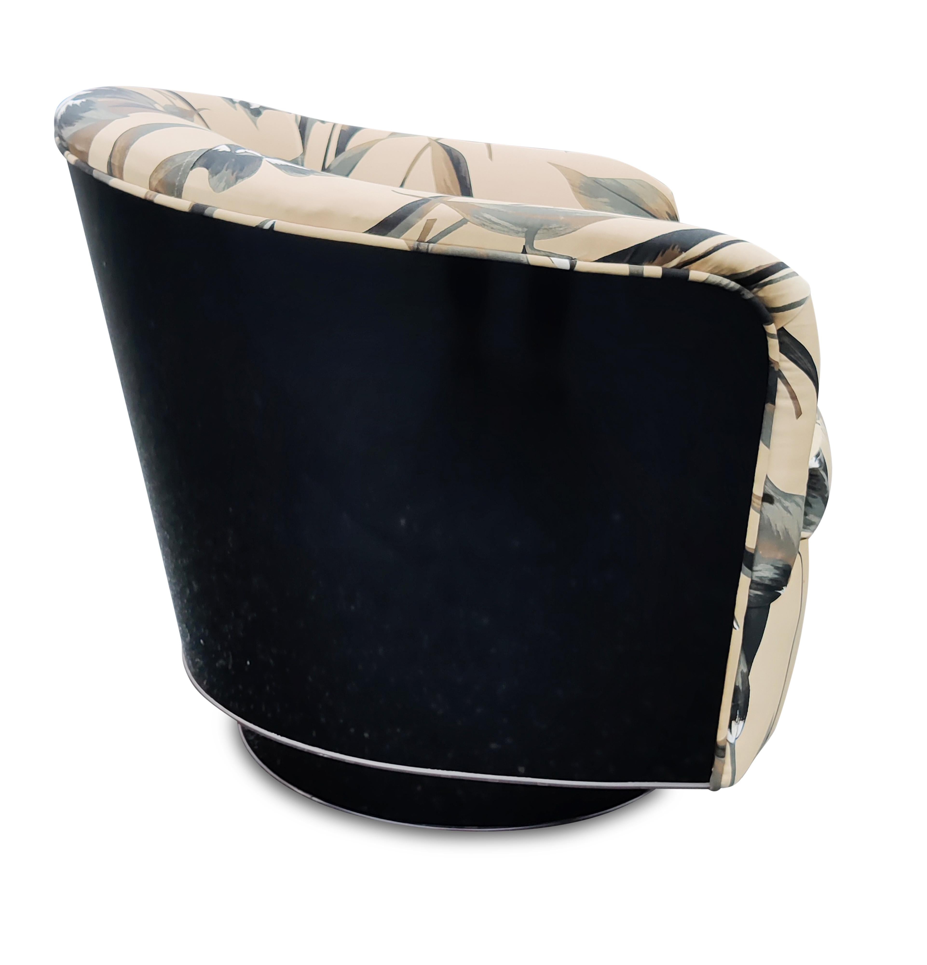 Mid-Century Modern Milo Baughman - Thayer Coggin Swivel Barrel Lounge Chair Glossy Black Laminate  For Sale